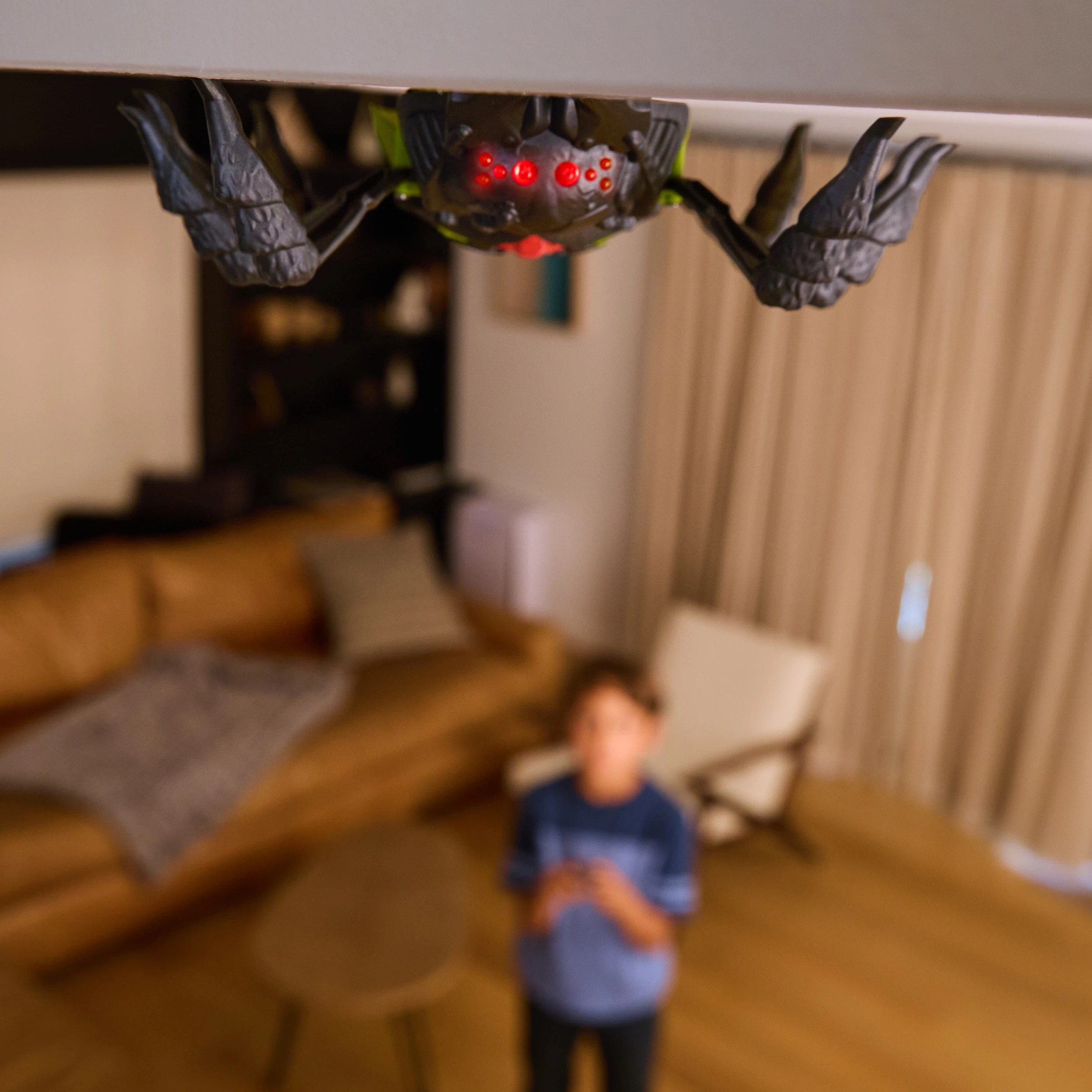 7 Hex Bots Wall Crawl Spider, 7 of 8