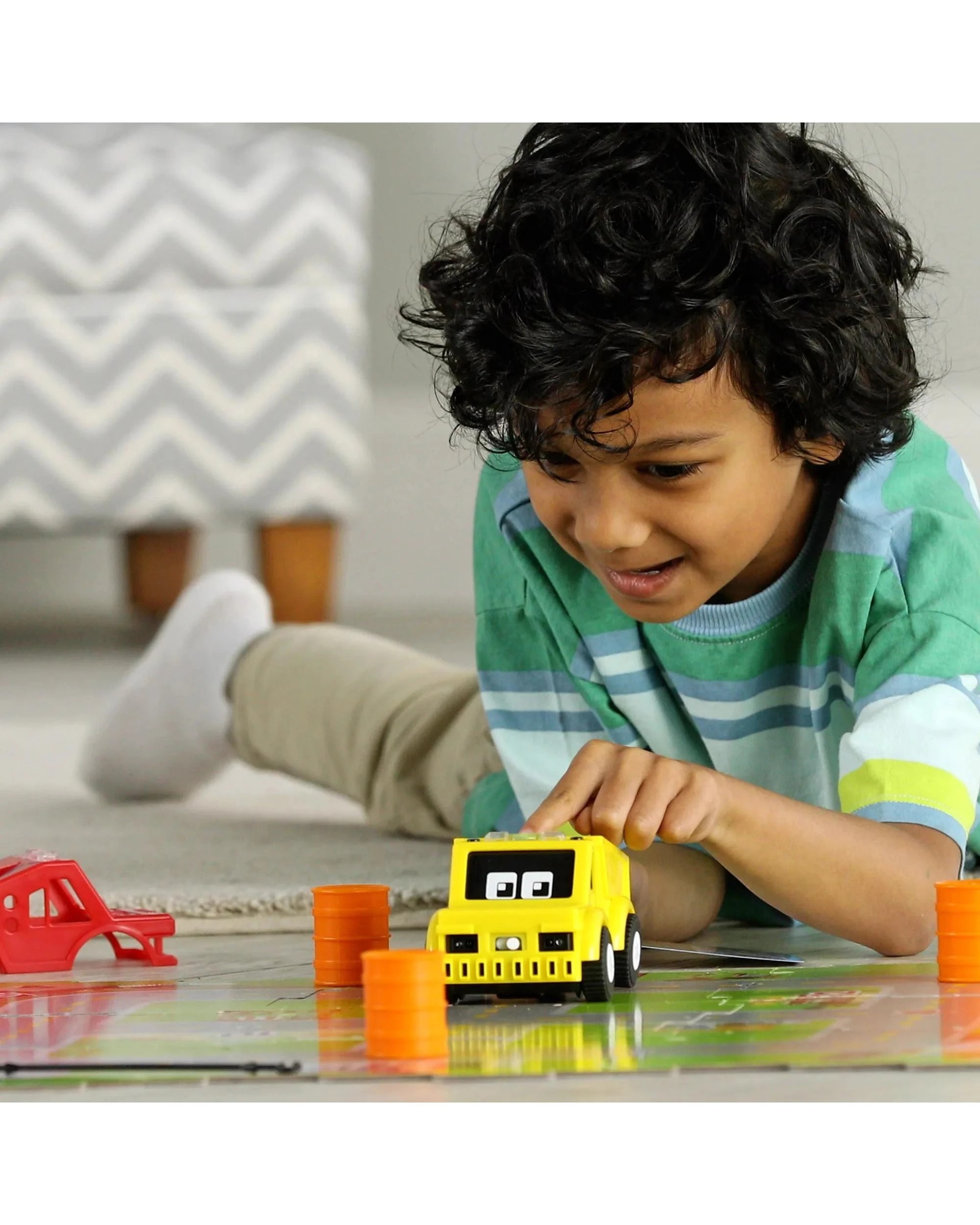 6 Learning Resources Switcheroo Coding Crew Playset, 6 of 10