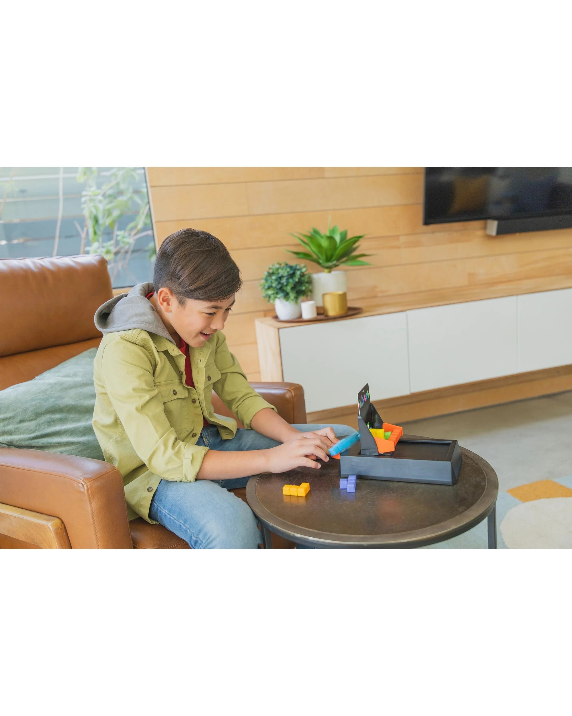 2 Kanoodle Shape Escape Puzzle Game, 2 of 5