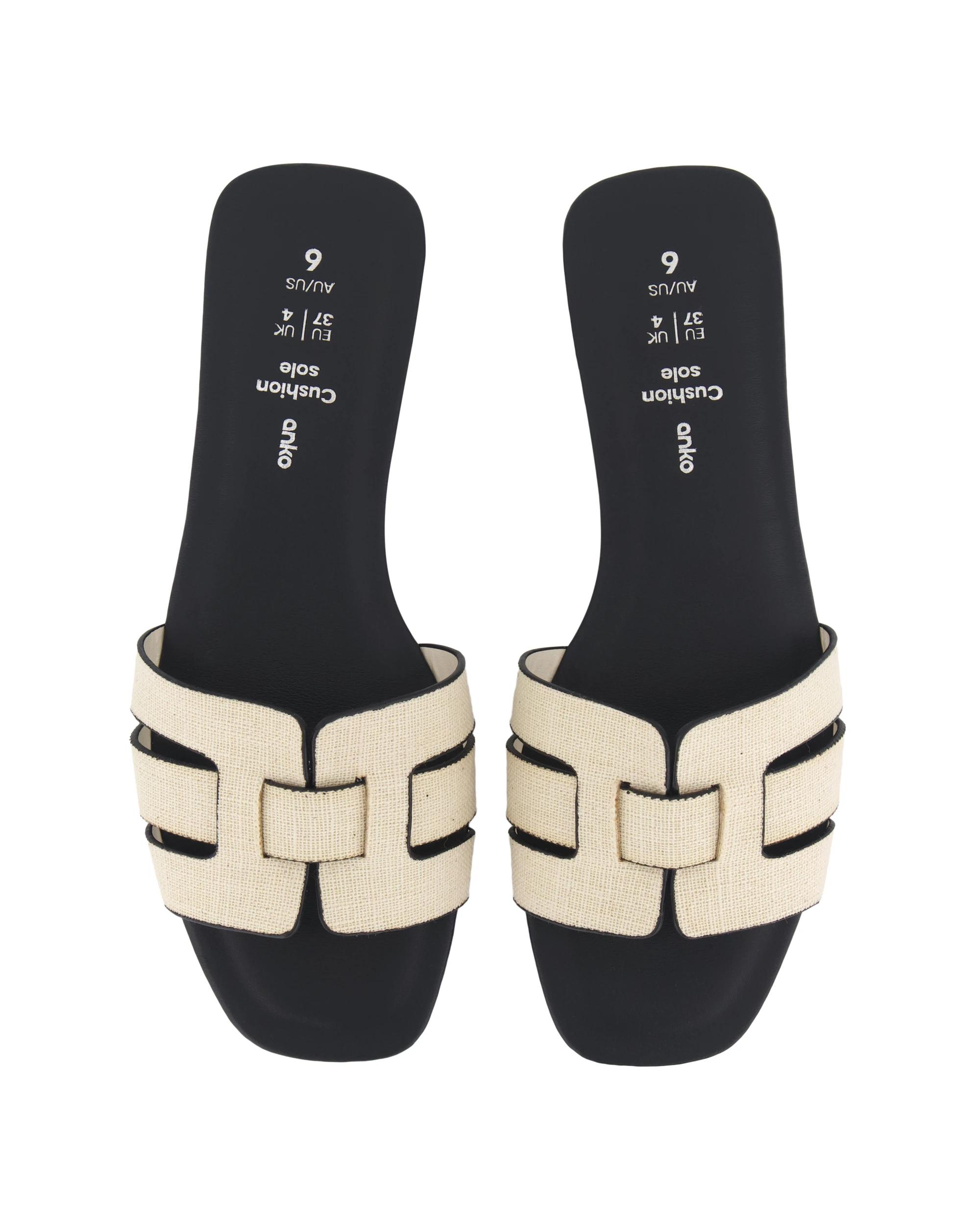 3 Cut Out Detail Slides Ivory, 3 of 3