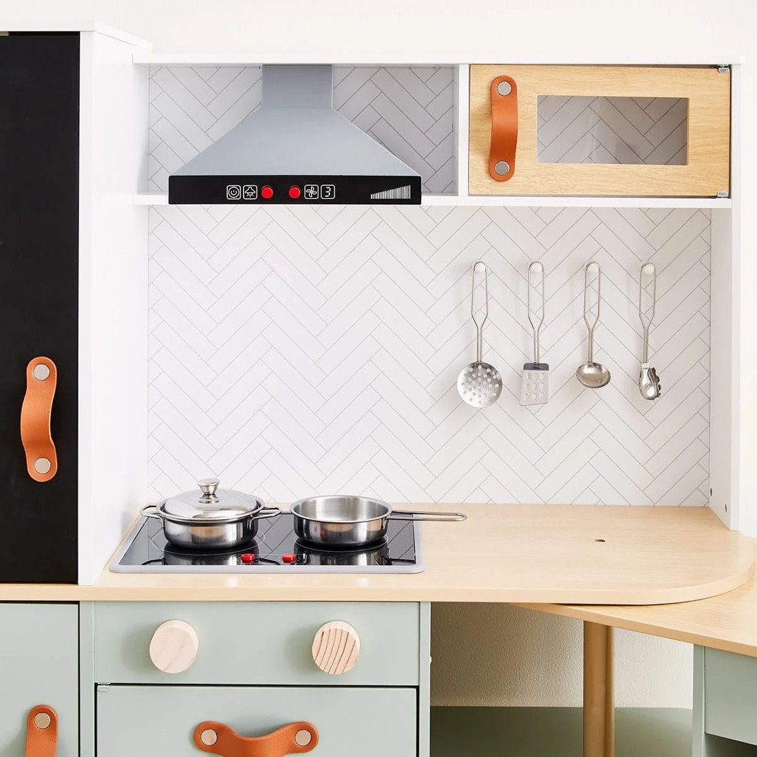 8 8 Piece Rotating Kitchen, 8 of 10