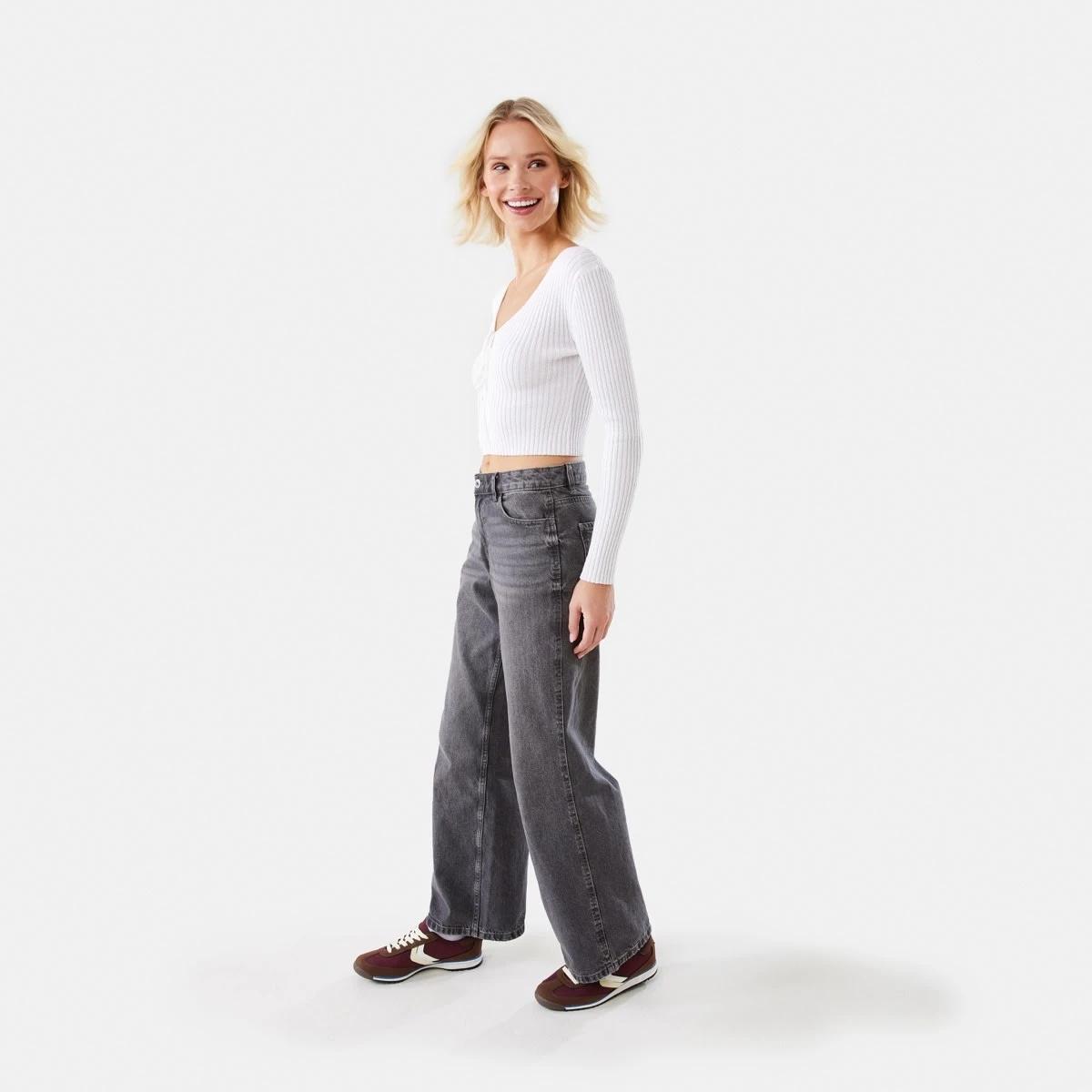 5 Straight Leg Stud Jeans Grey Wash, 5 of 9