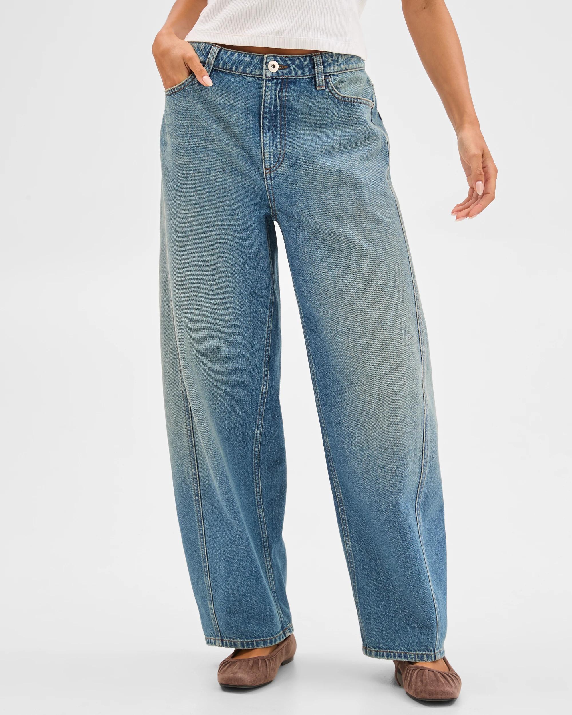 3 Lily Loves Barrel Leg Denim Jeans OKINAWA BLUE, 3 of 8