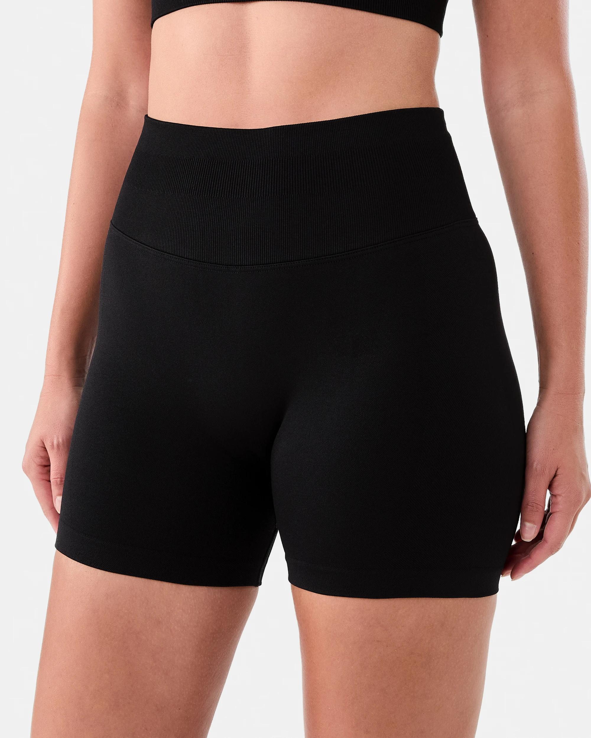 2 Active Womens Lift and Form Bike Shorts Black, 2 of 5