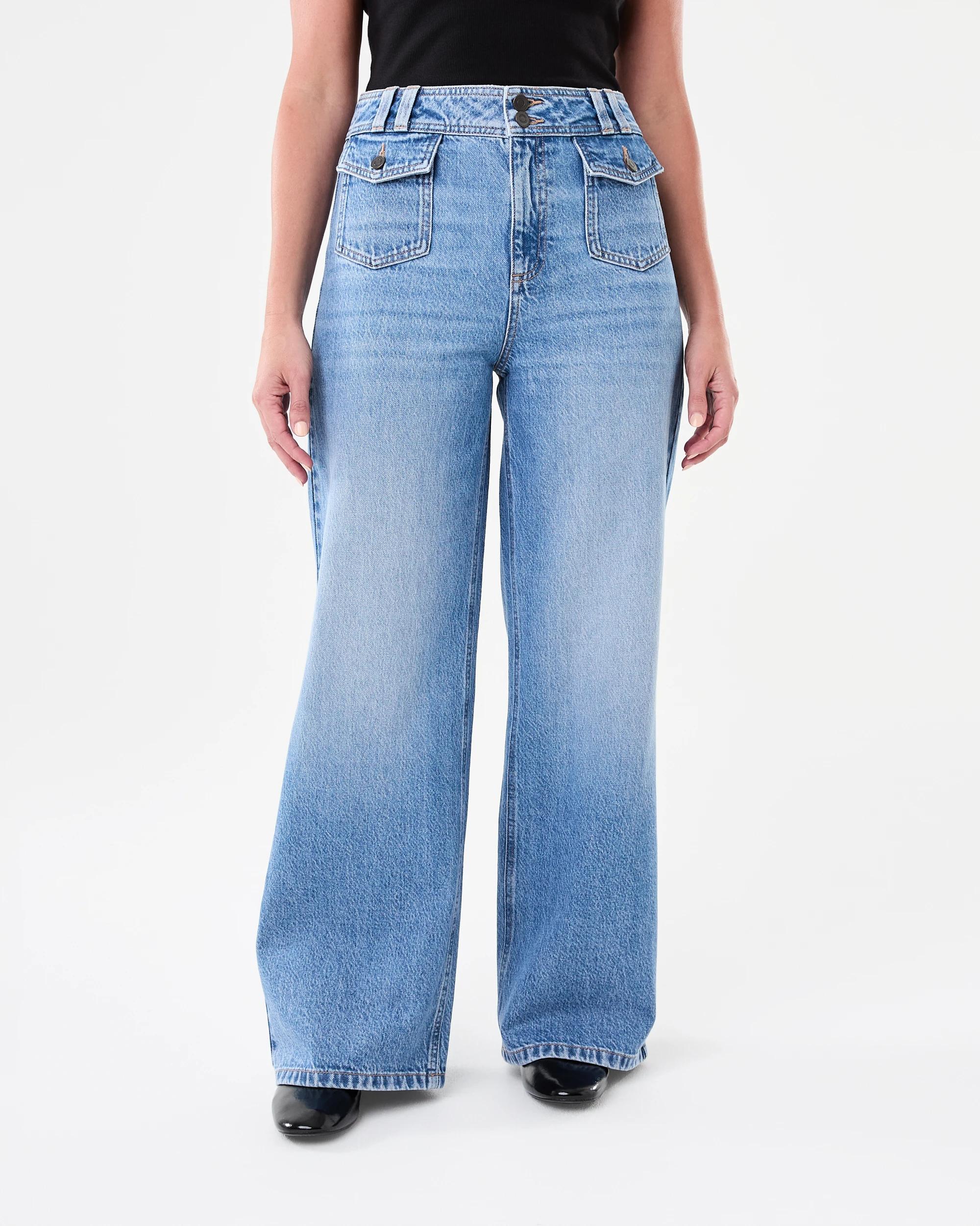 1 Detail Pocket Jeans Mid Wash, 1 of 7