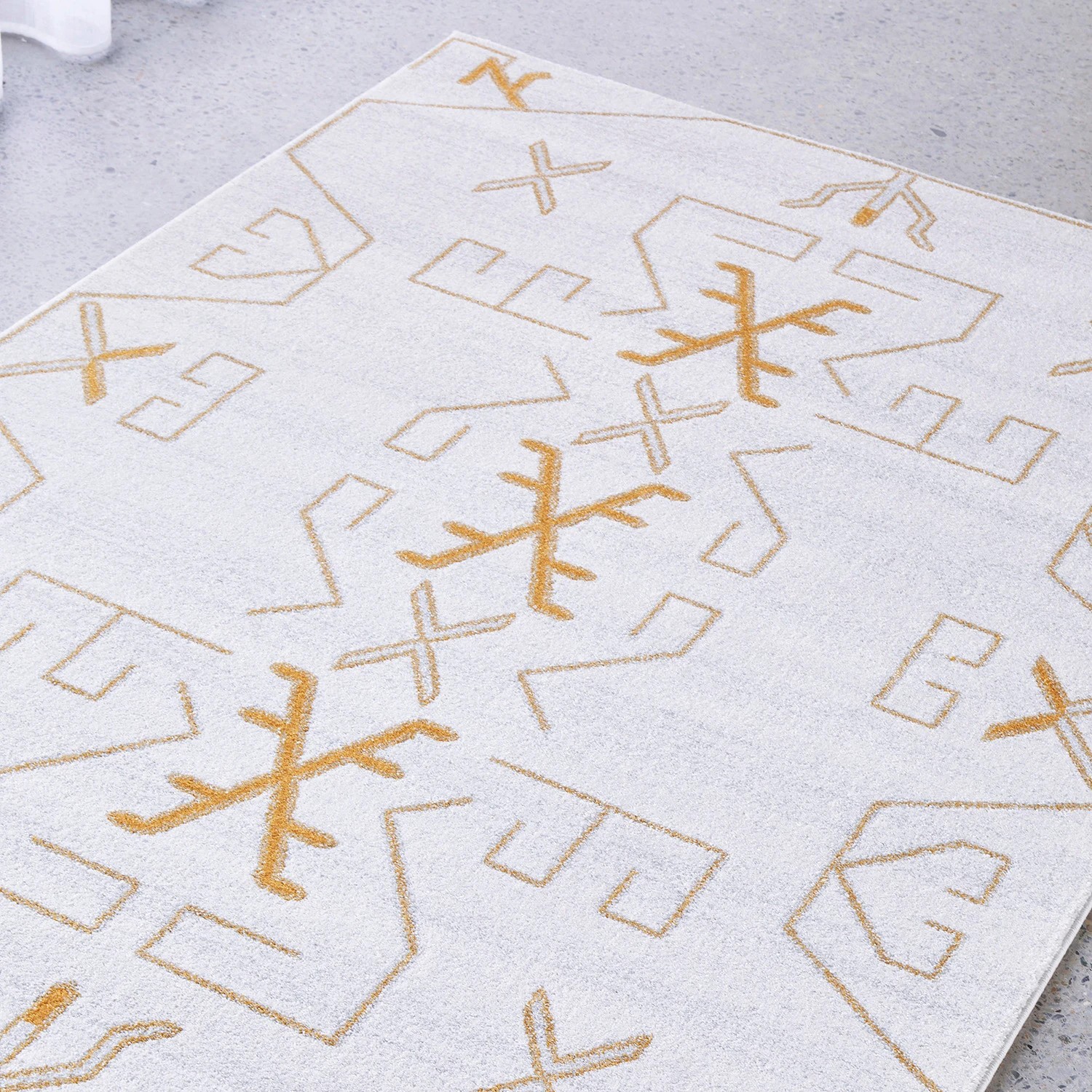 3 Common Ground Rugs Elysium Cala 290x200cm - Large Pet Friendly Floor Rug - Gold, 3 of 9