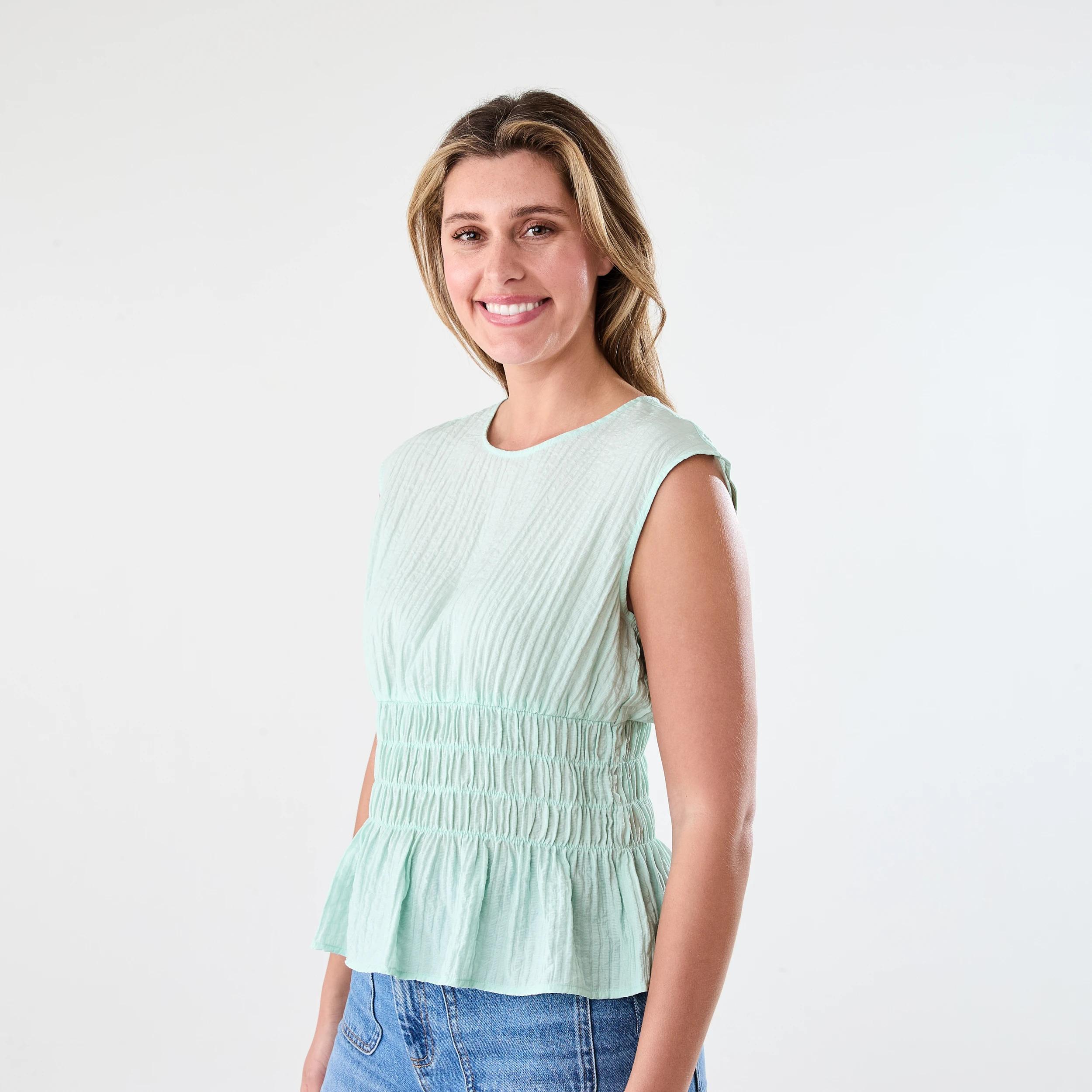 2 Sleeveless Crew Neck Shirred Top Icy Mint, 2 of 6