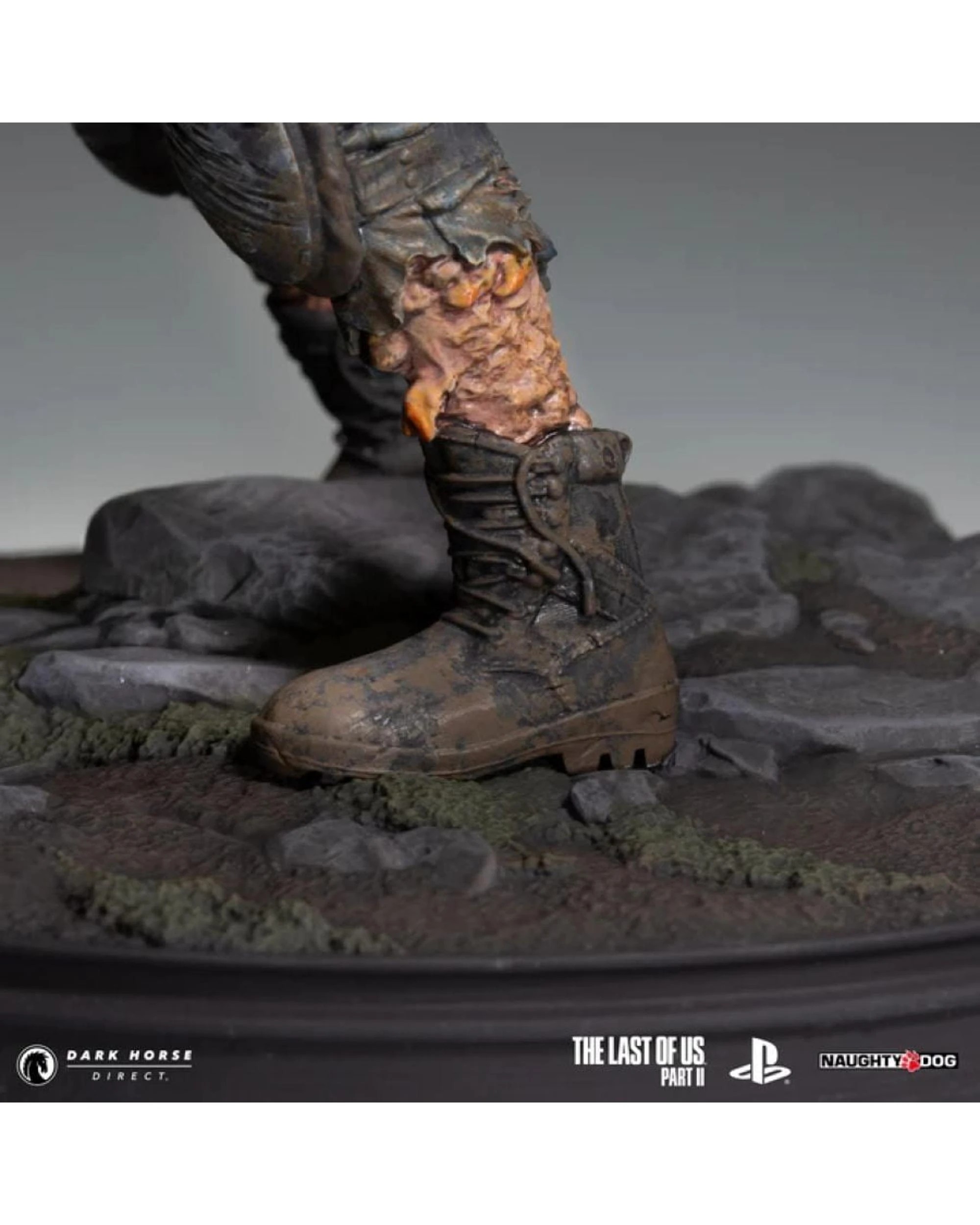 9 The Last of Us Part II Armoured Clicker 8.75 Inch Figure, 9 of 9