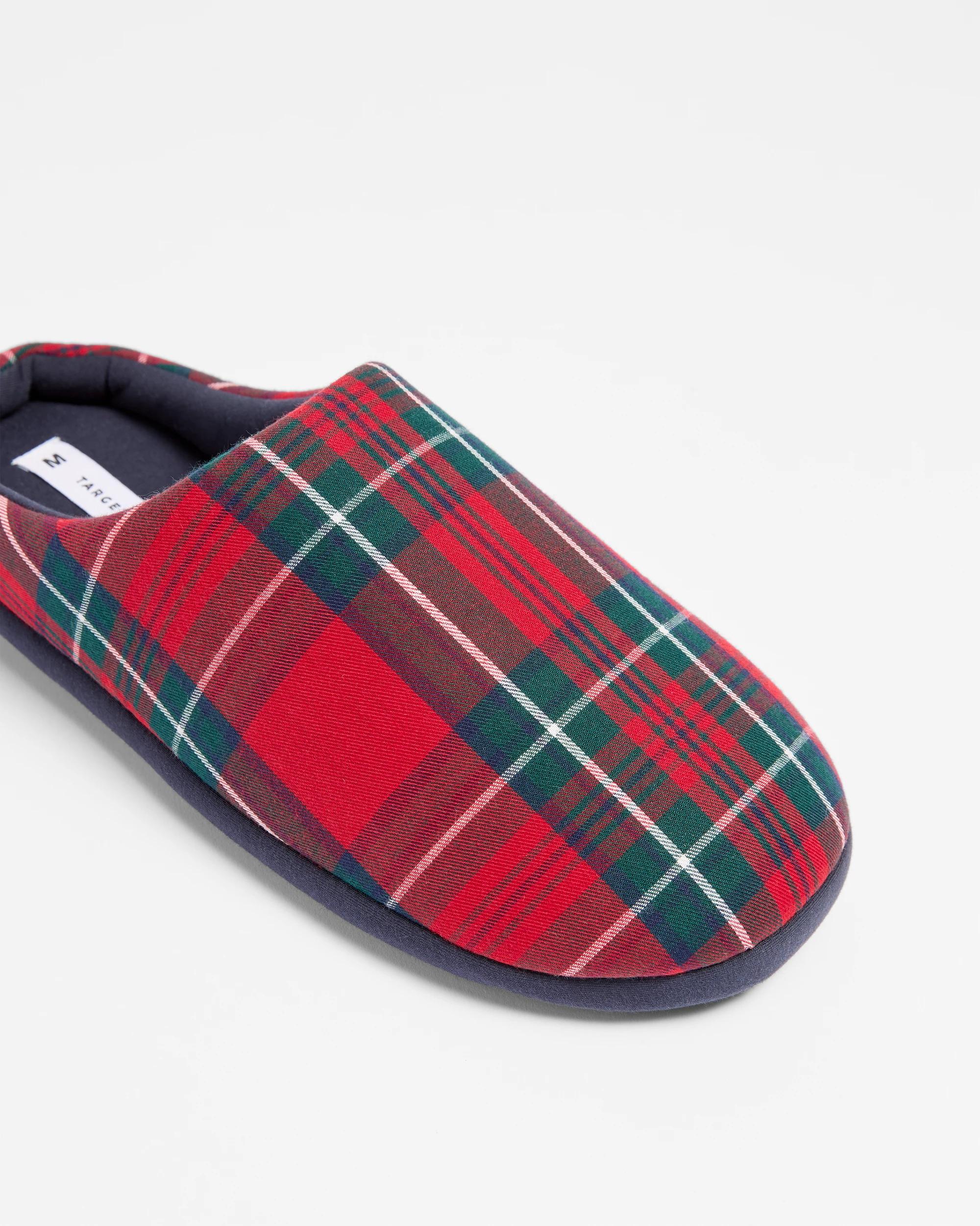 2 Target Mens Novelty Christmas Checkered Slipper Scuff NAVY, 2 of 3