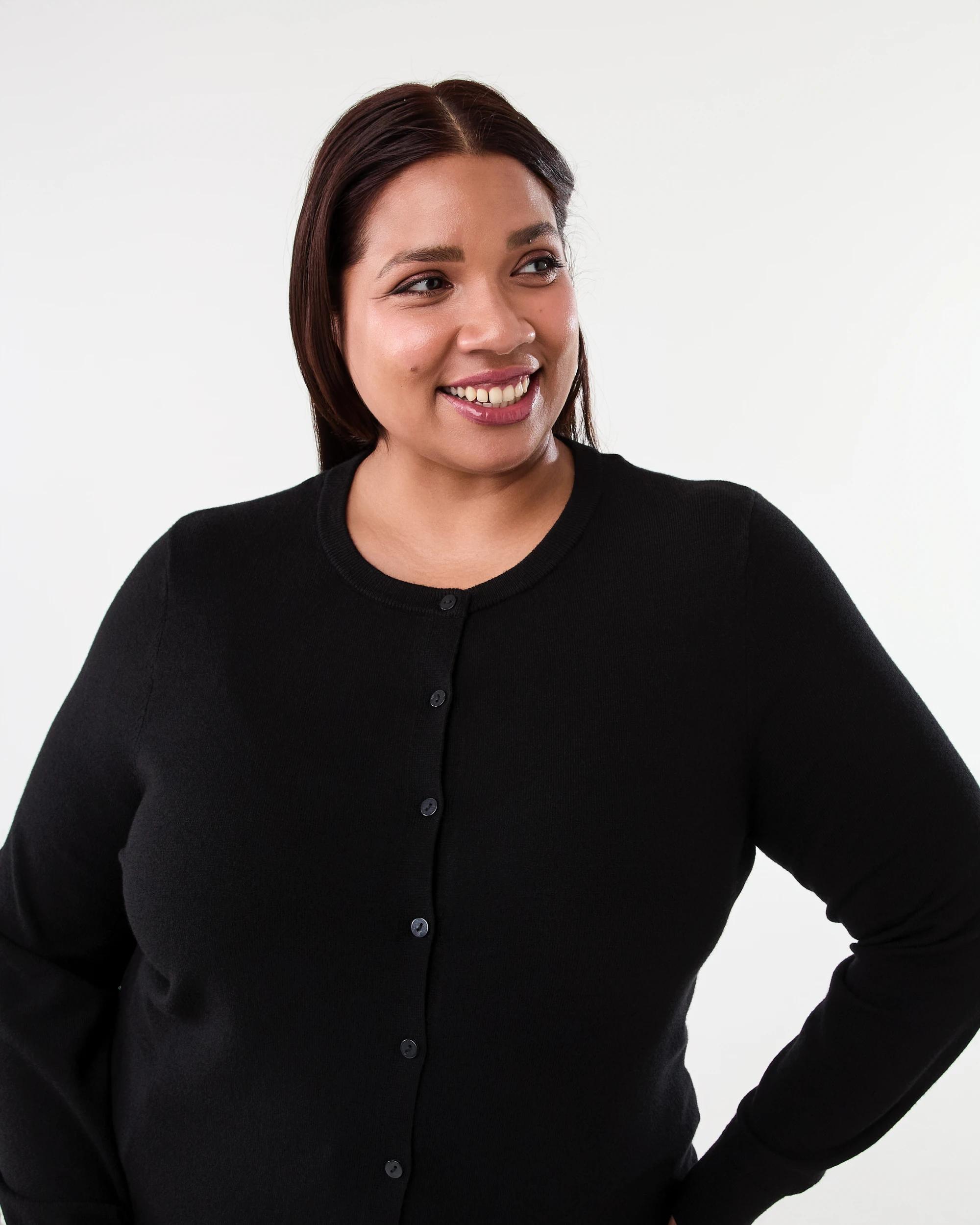 4 Curve Lightweight Button Cardigan Black, 4 of 6