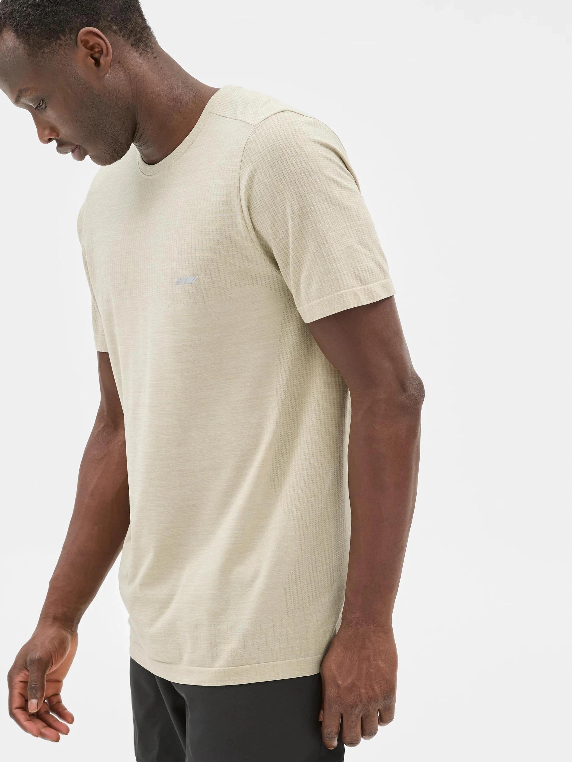 3 Target Active Training T-Shirt STONE, 3 of 6