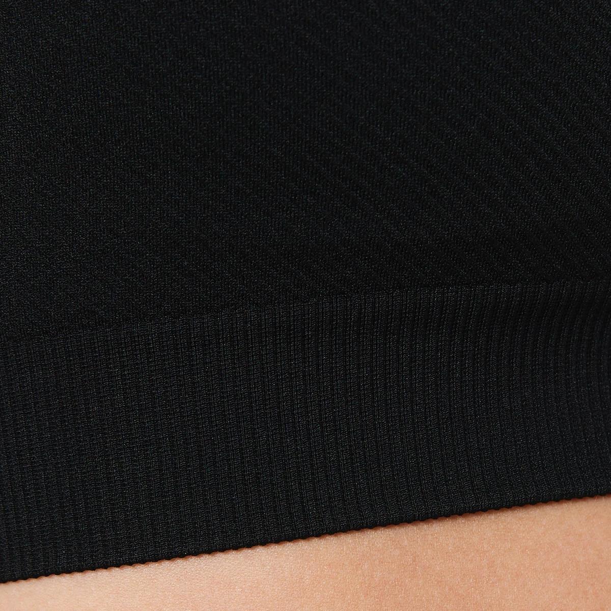 8 Medium Impact Sports Seamfree Crop Top BLACK, 8 of 8