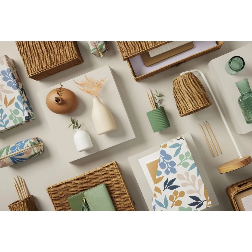 9 Otto Palm Trifold Refillable Notebook Green, 9 of 9