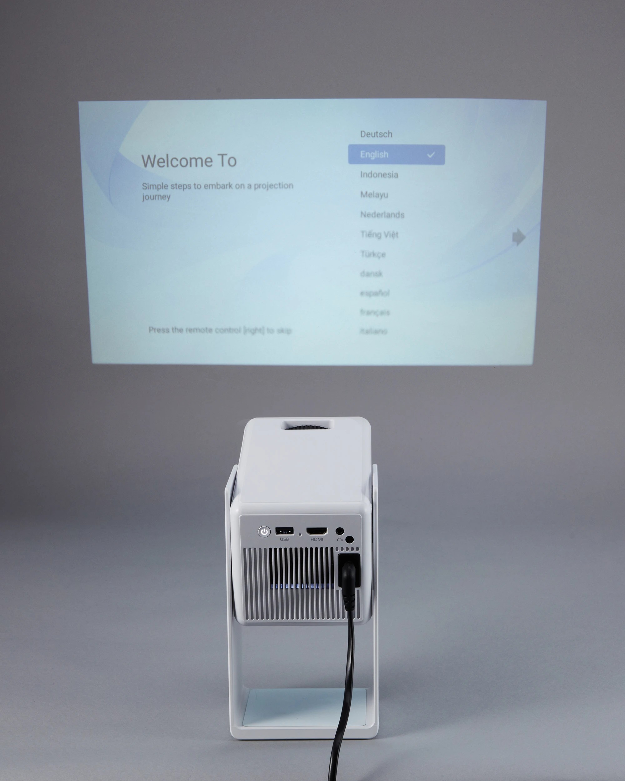 7 1080P Smart Projector, 7 of 8