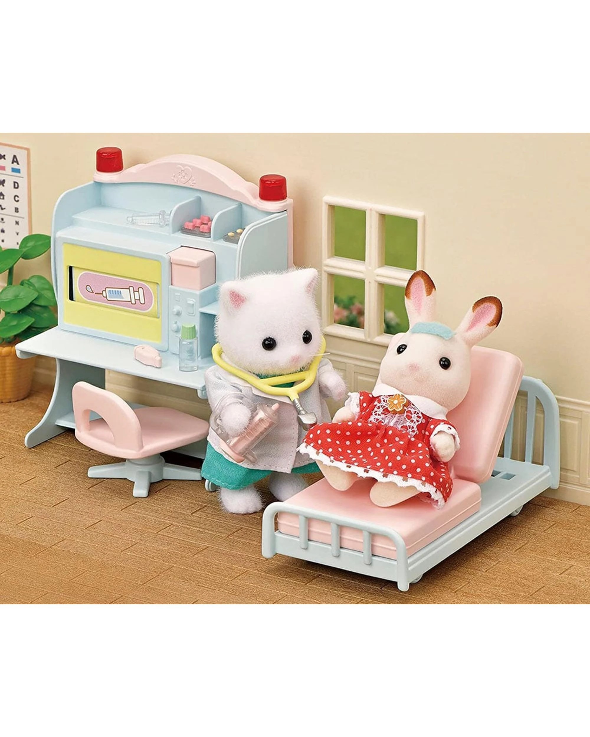 6 Sylvanian Families Village Doctor Starter Set, 6 of 6