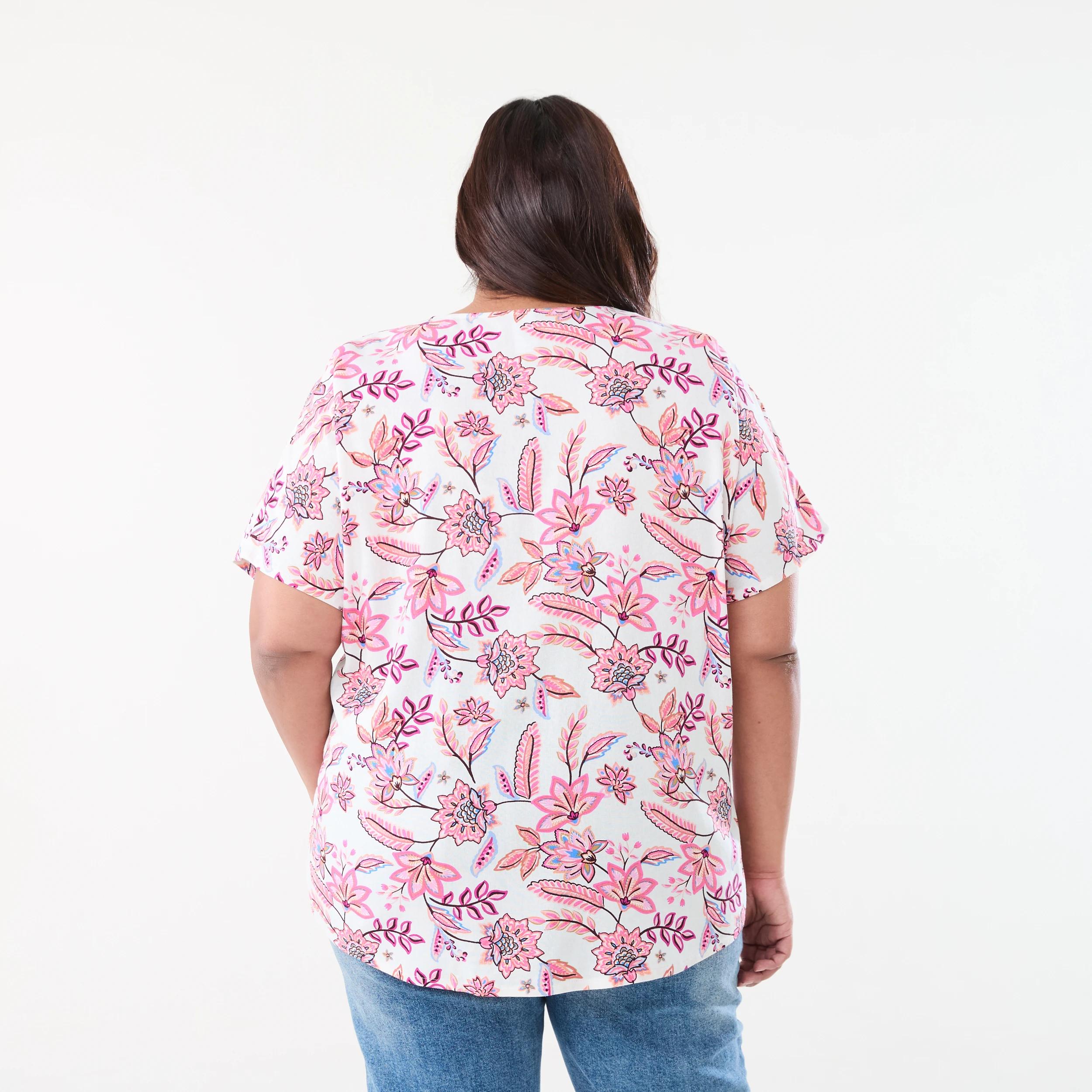3 Curve Short Sleeve Woven Top Chintz, 3 of 5