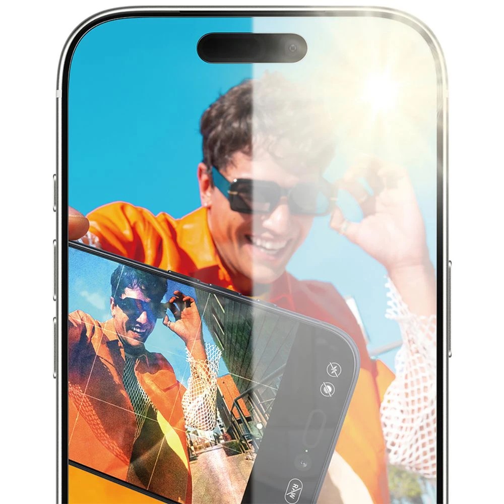 2 Panzer Cooling Screen Protector iPhone 17, 2 of 3