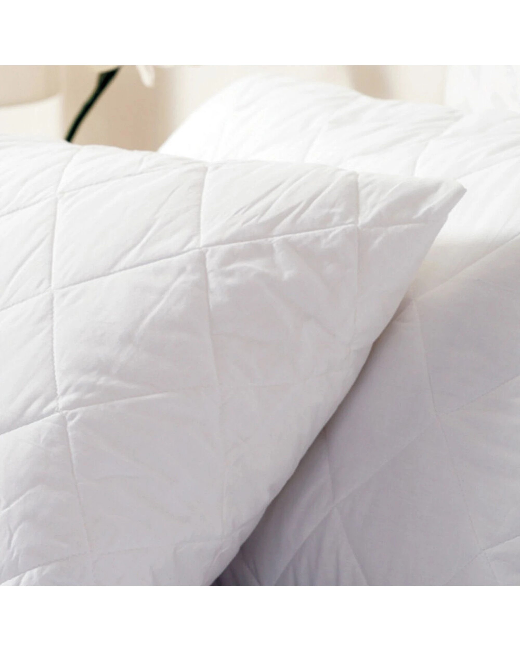 3 Ardor Boudoir 4PK King Size Zip Closure Pillow Protector Diamond Quilted 51x91cm - White, 3 of 3