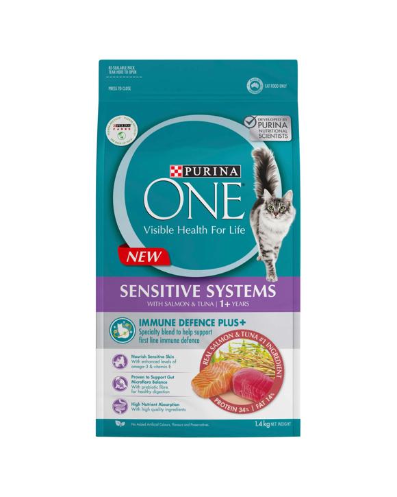 Purina One Adult Sensitive Salmon And Tuna Dry Cat Food 1.4kg