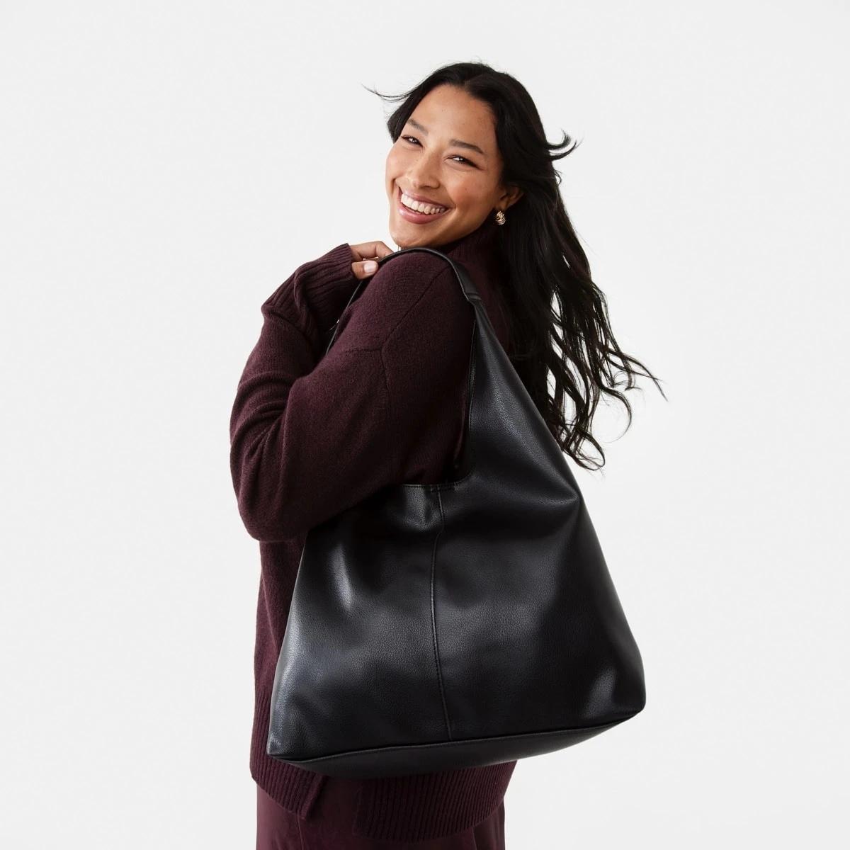 6 Slouchy Shoulder Bag BLACK, 6 of 10