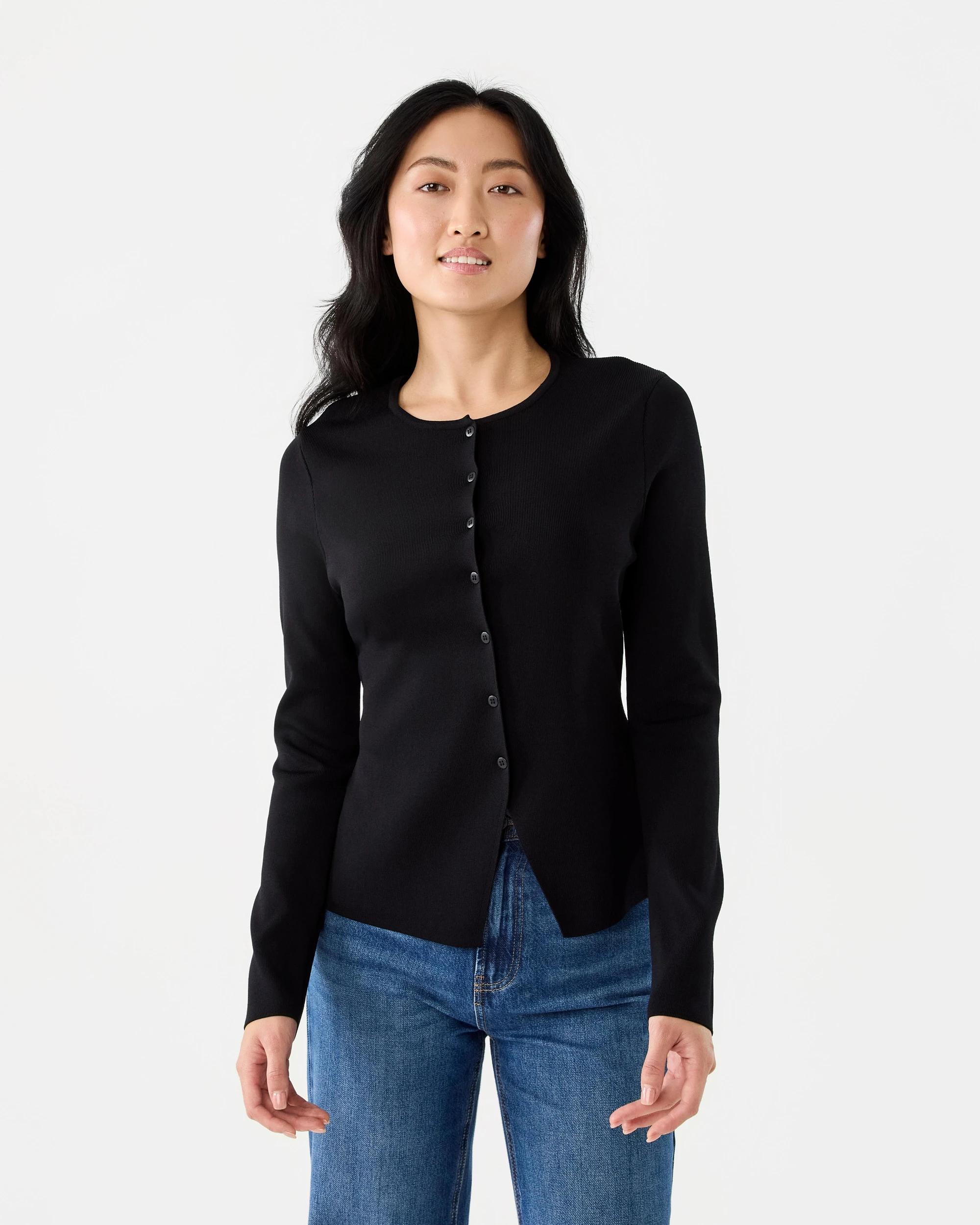 1 Long Sleeve Cinched Top Black, 1 of 7