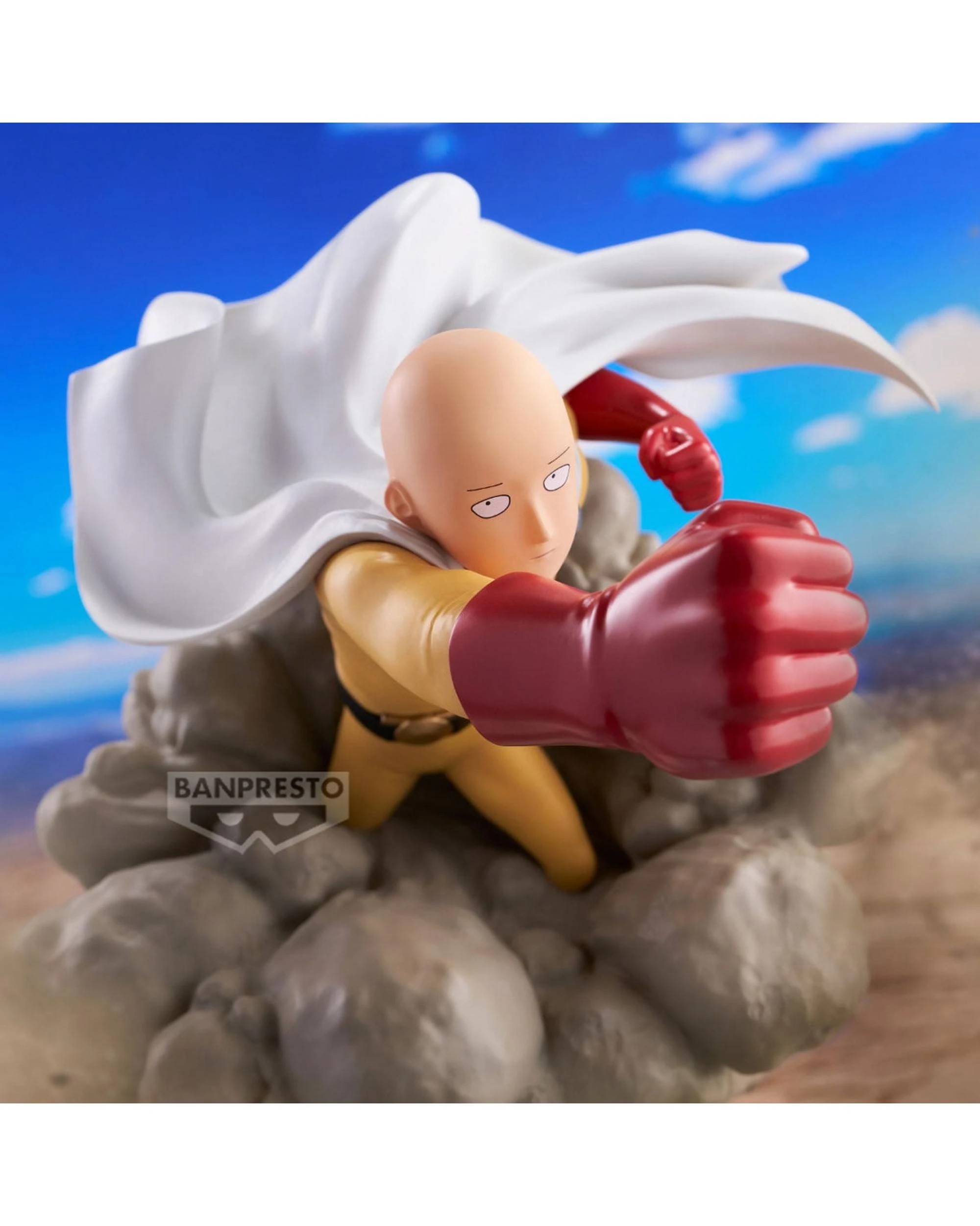 2 Banpresto On-Punch Man Saitama Diorama Figure, 2 of 5
