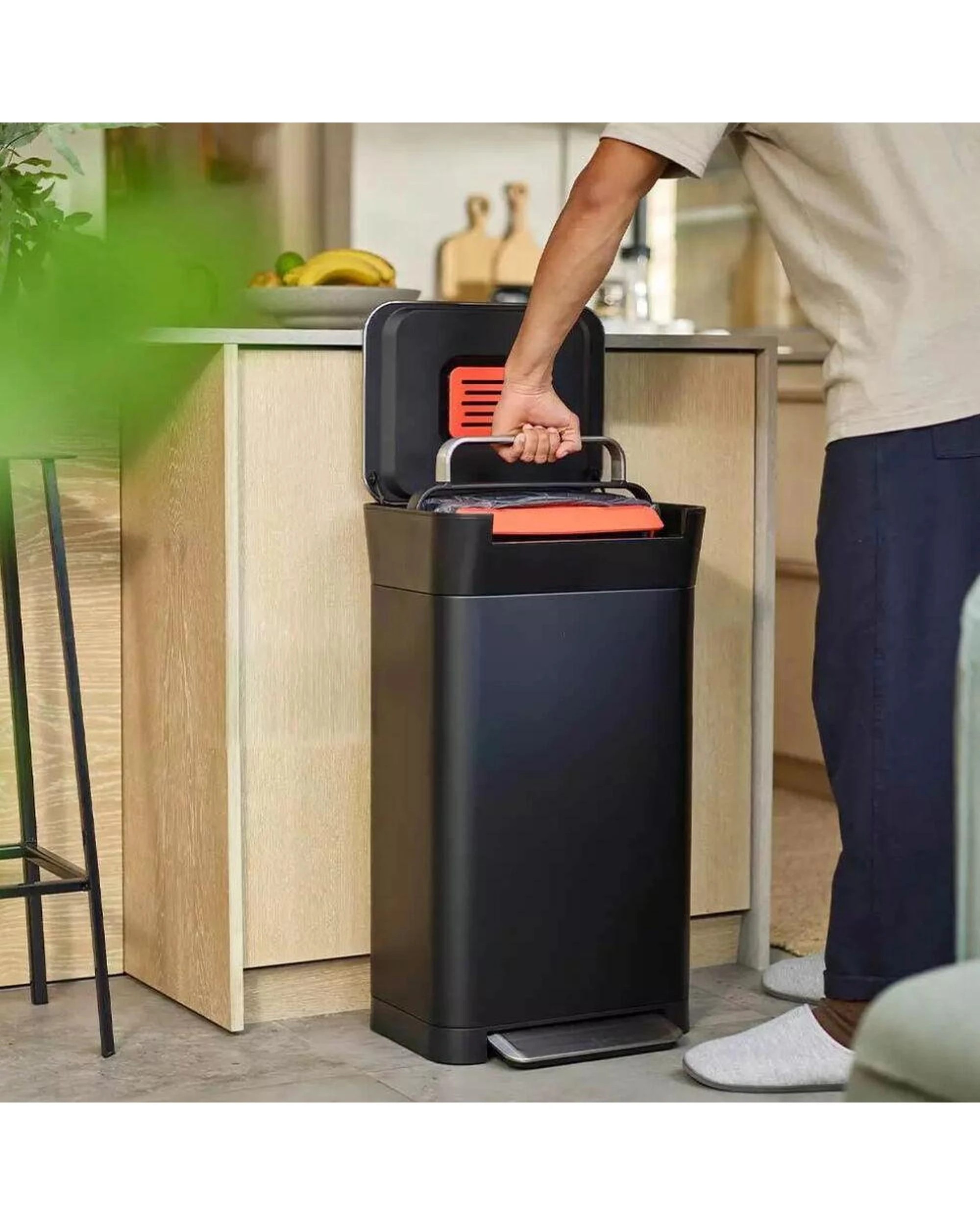 2 Joseph Joseph Titan Trash Compactor 30L Bin Carbon Black, 2 of 7