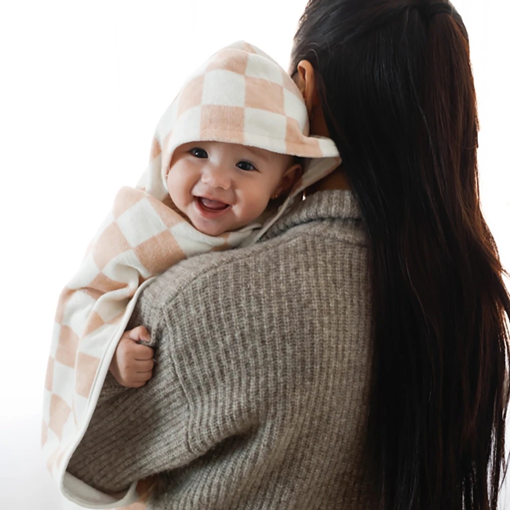 4 Living Textiles - Hooded Towel (75cm x 80cm) - Checkered Blush - Assorted, 4 of 8