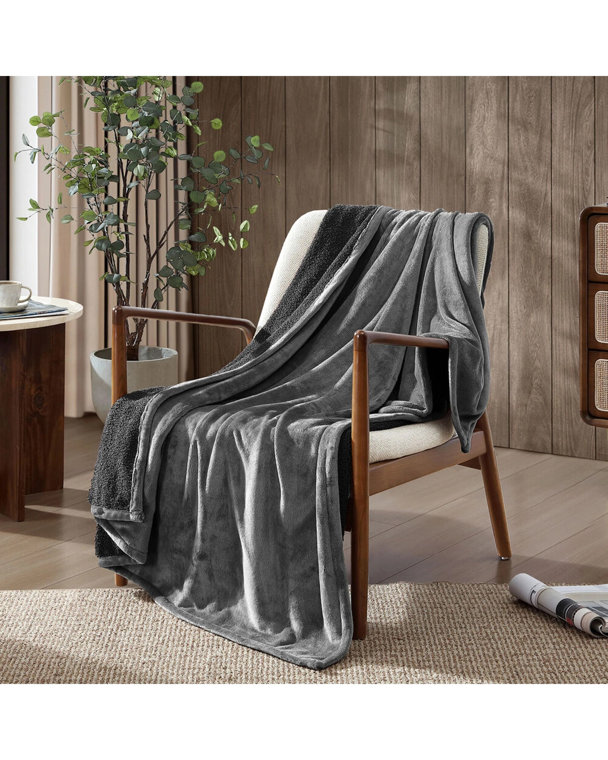 1 Ardor Boudoir Jasper Boucle Polyester Blanket Throw 130x170cm Soft Warm - Charcoal, 1 of 1