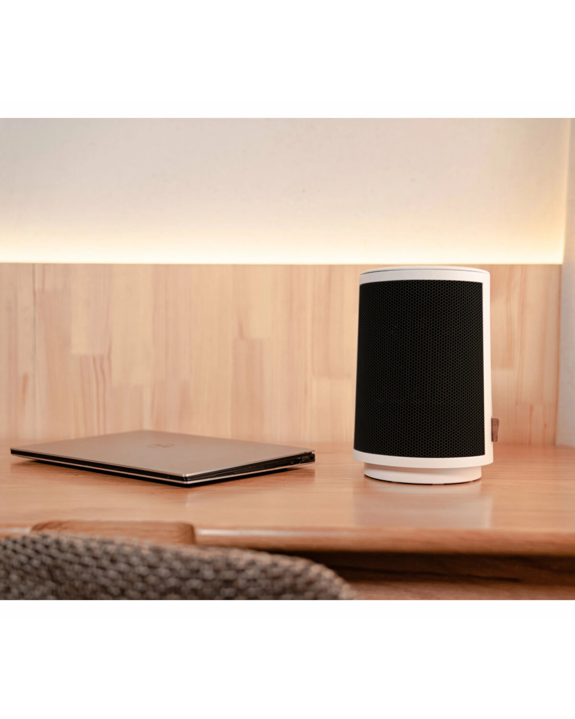 3 Omega Altise 1500W Compact Ceramic Heater, 3 of 4