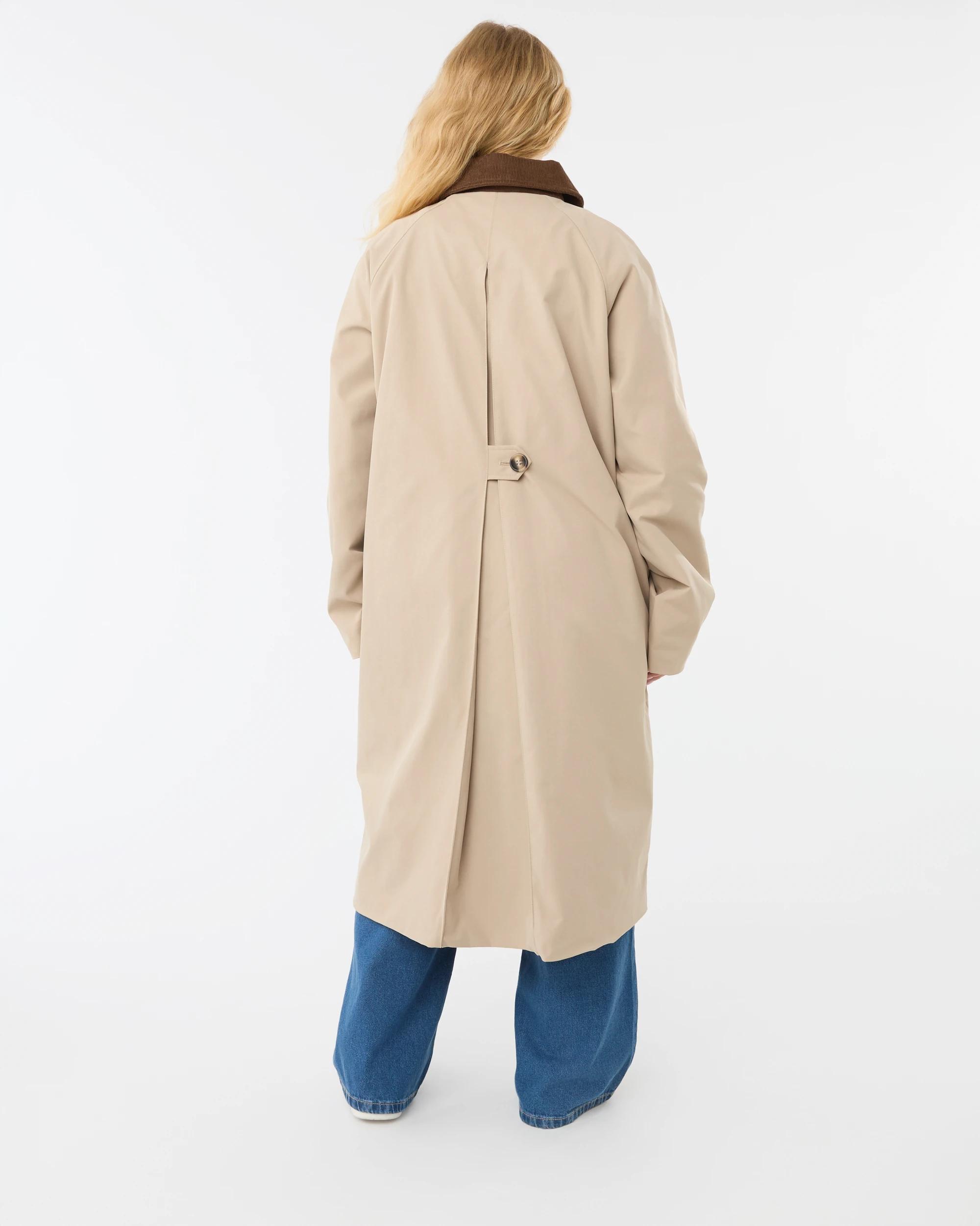 6 Contrast Check Trench Coat Sandstone, 6 of 10