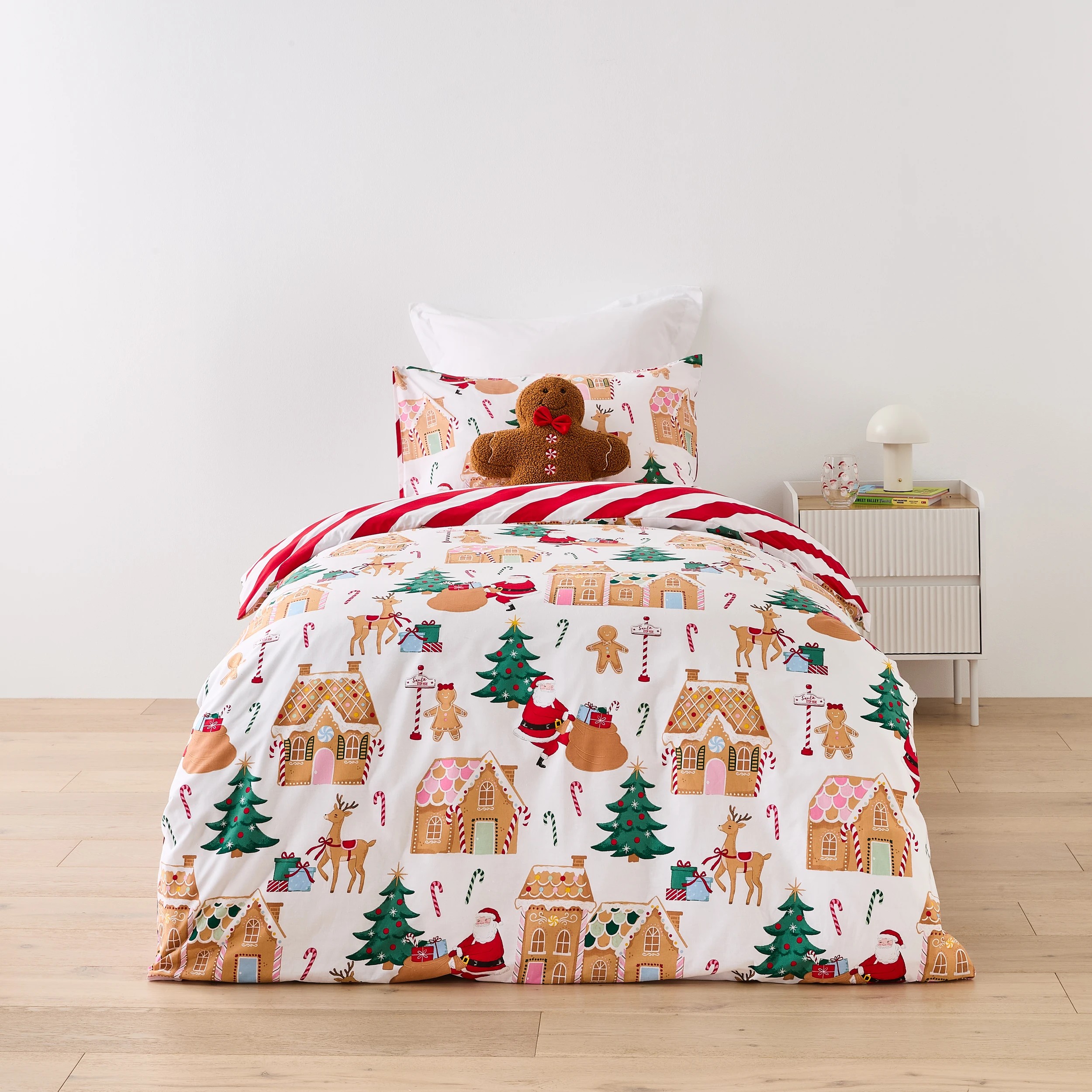 1 Gingerbread Village Reversible Cotton Rich Quilt Cover Set - Single Bed, 1 of 7