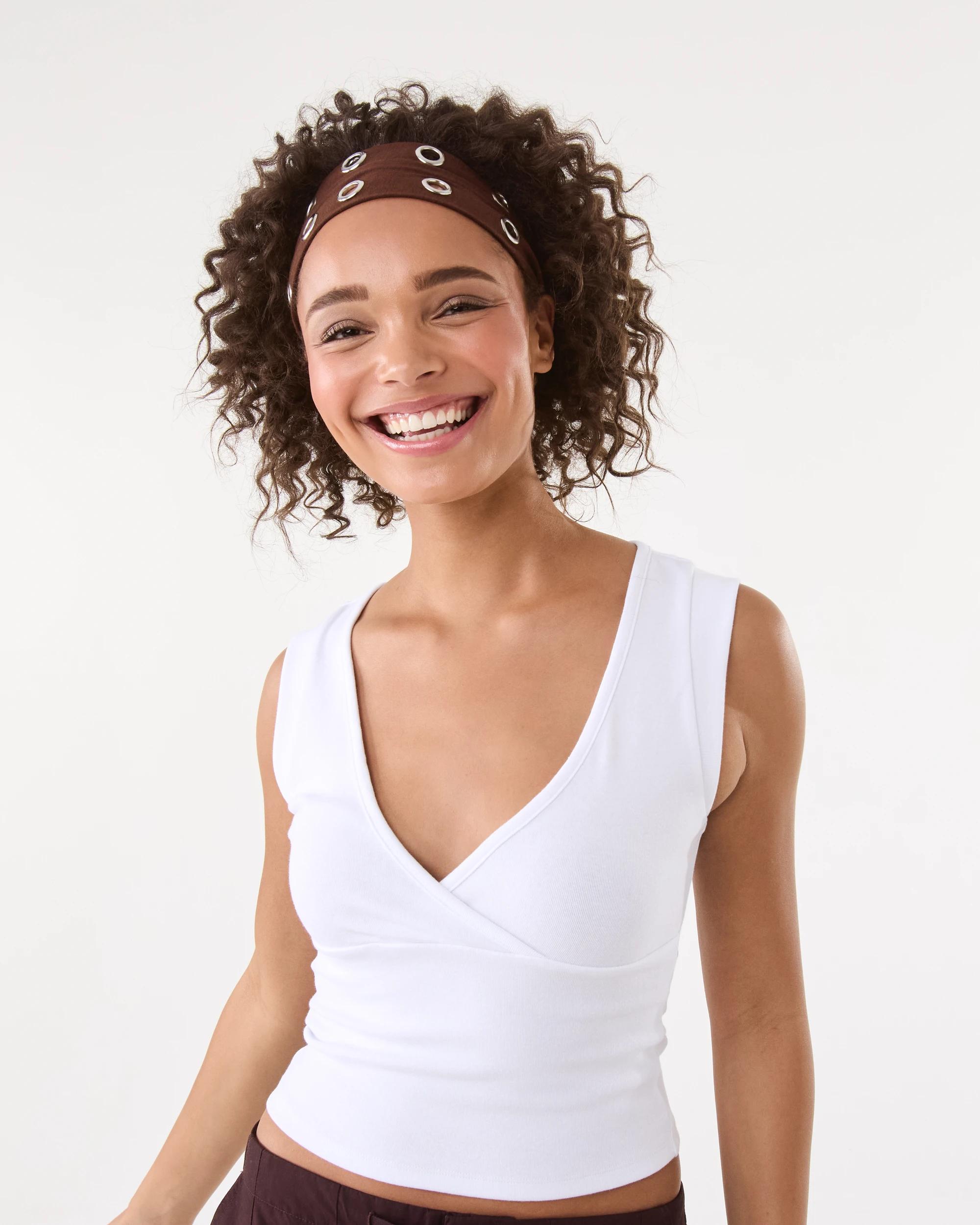 6 Sleeveless Cross Over Tank White, 6 of 11