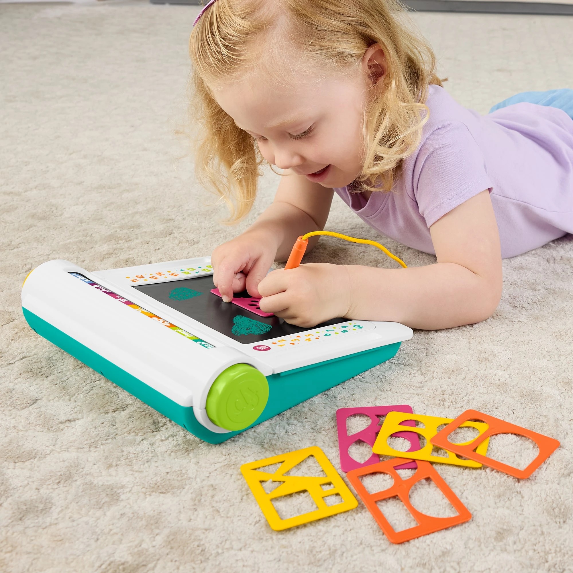 3 Fisher-Price Learn and Doodle Desk, 3 of 7