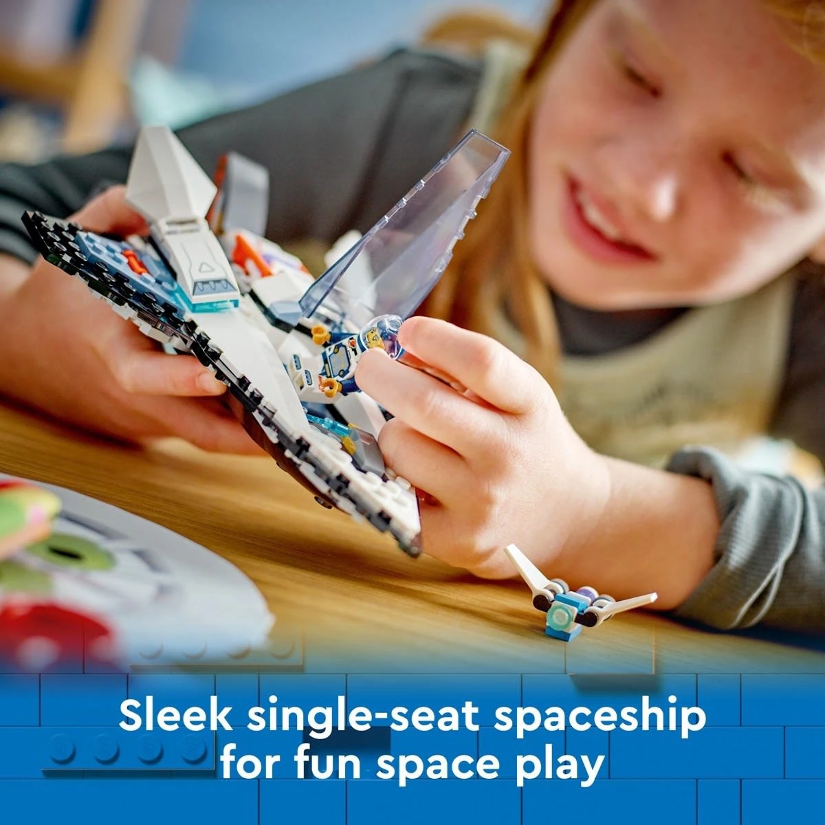 5 LEGO City Space Interstellar Spaceship 60430, 5 of 11