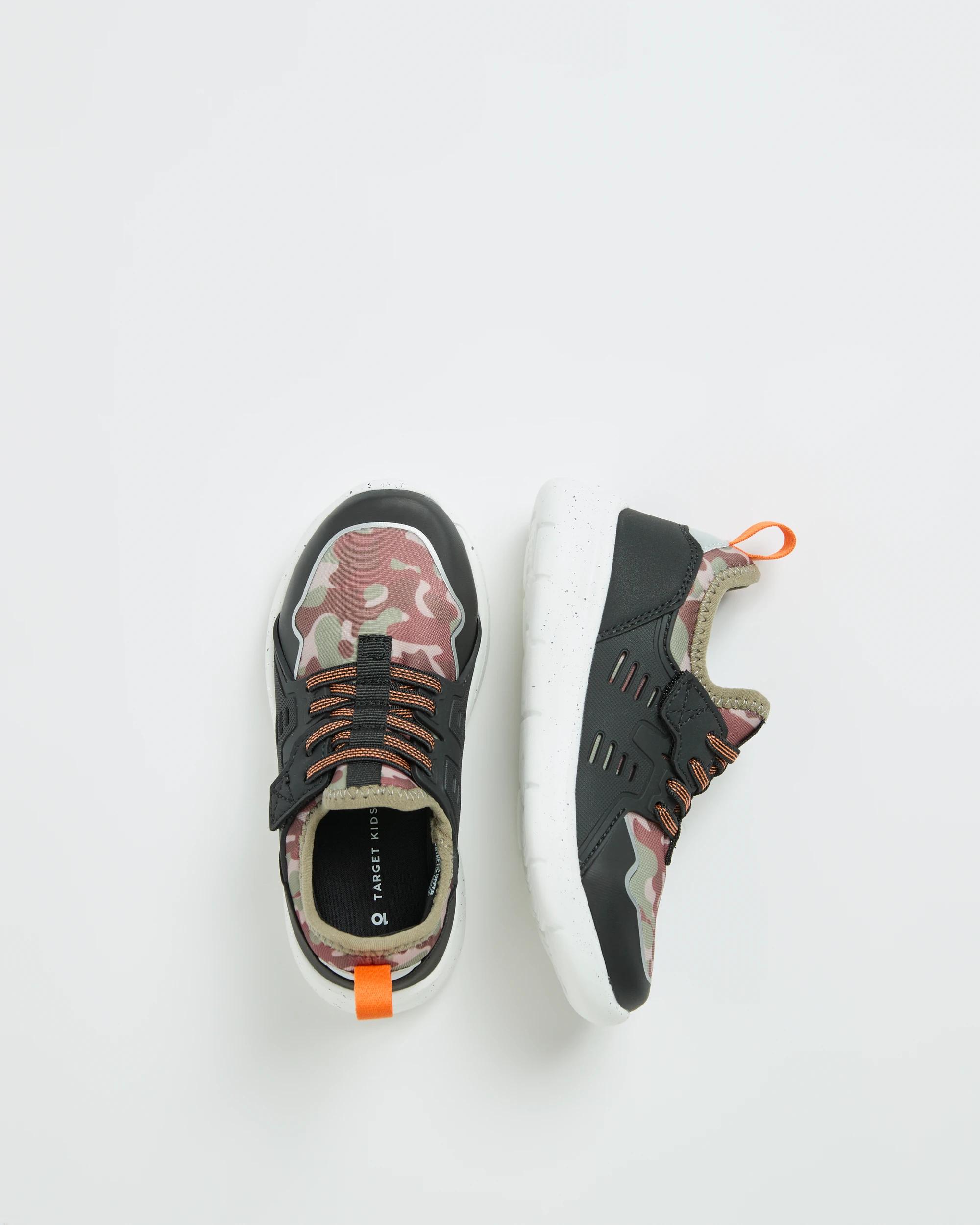 3 Target Kids Camo Runners CAMO, 3 of 3