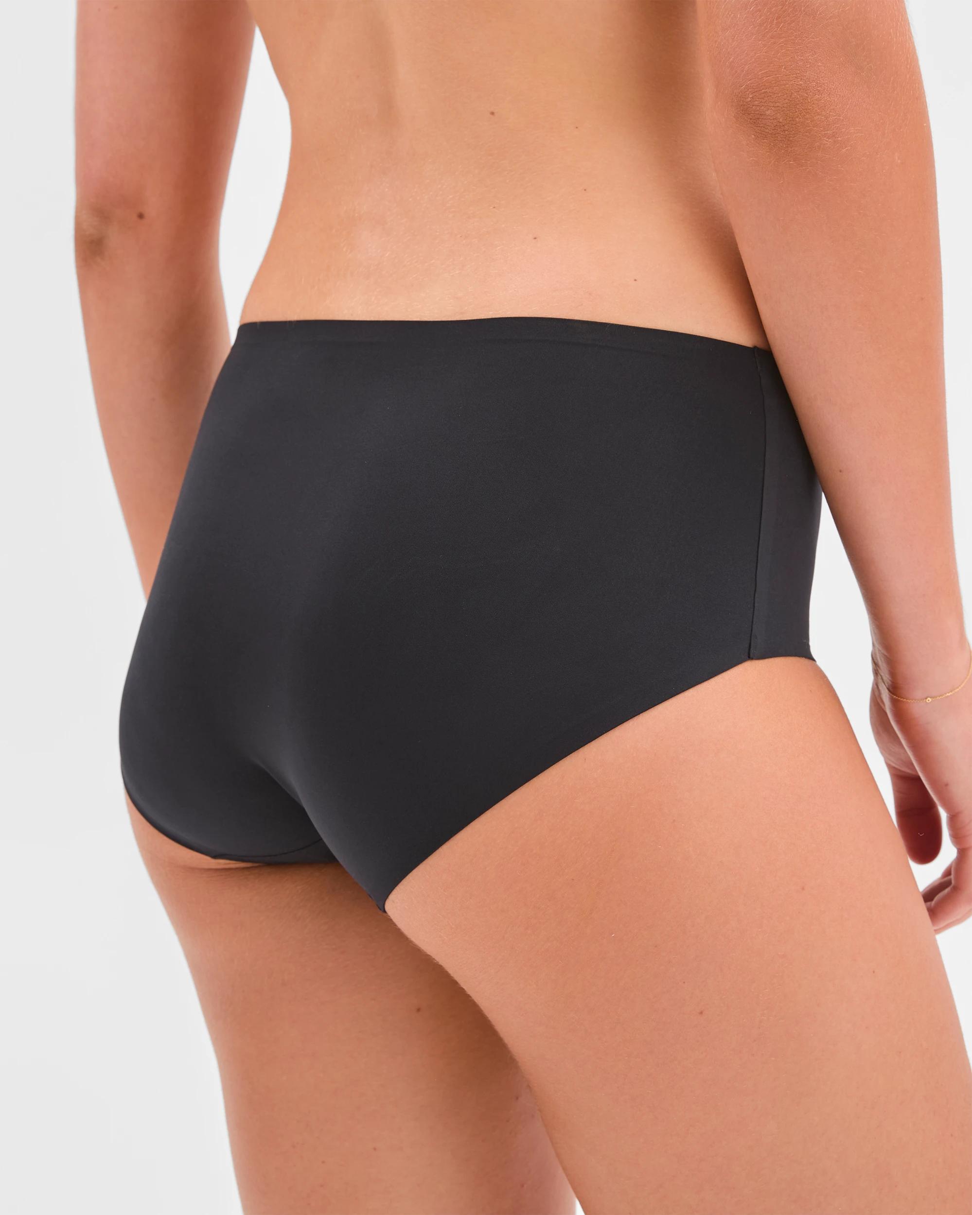 4 Target Woman Smooth Moves 2 Pack Bonded No Show Midi Briefs BLACK, 4 of 4
