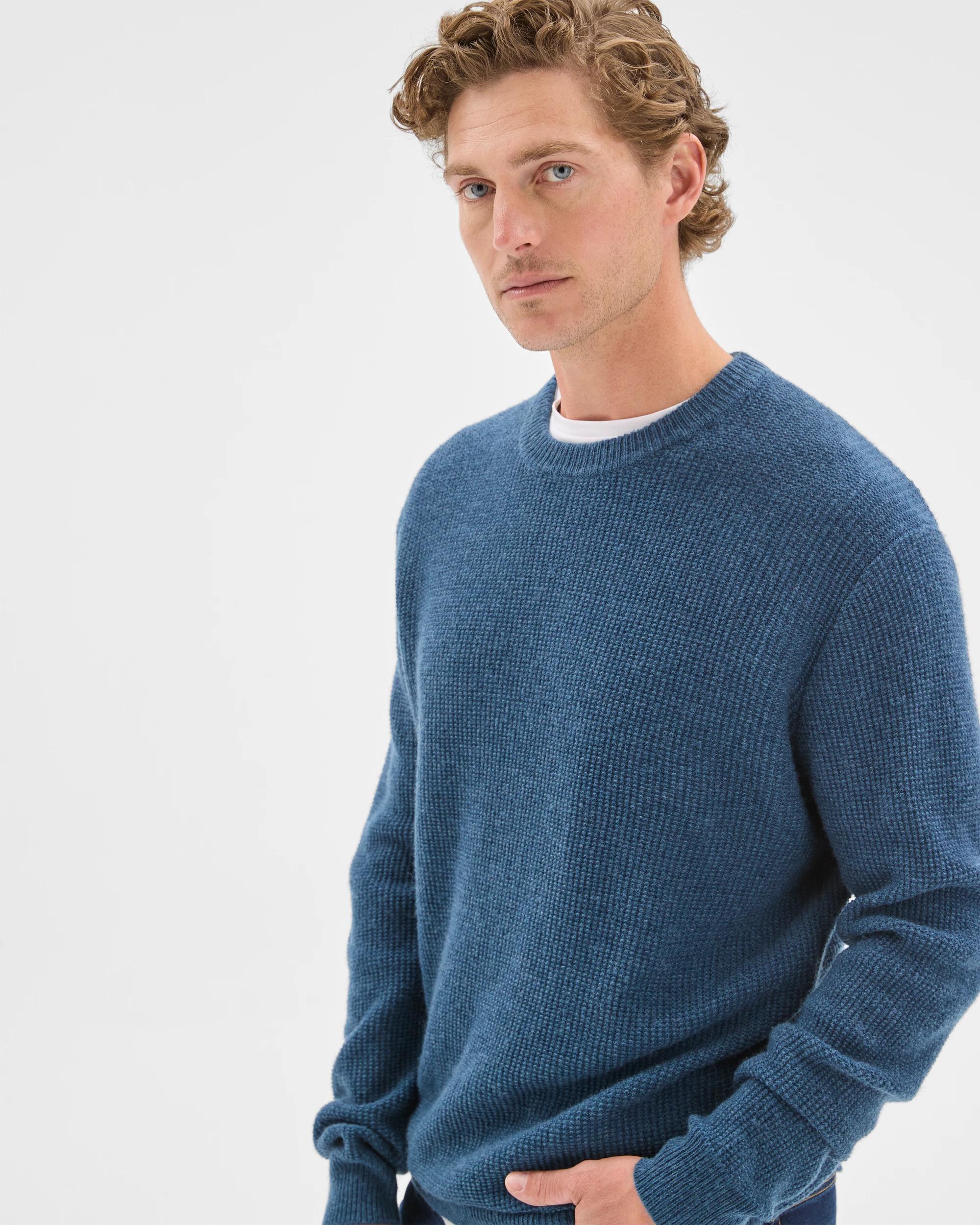 4 Target Man Lambswool Long Sleeve Crew Neck Knit Jumper BRIGHT BLUE, 4 of 7