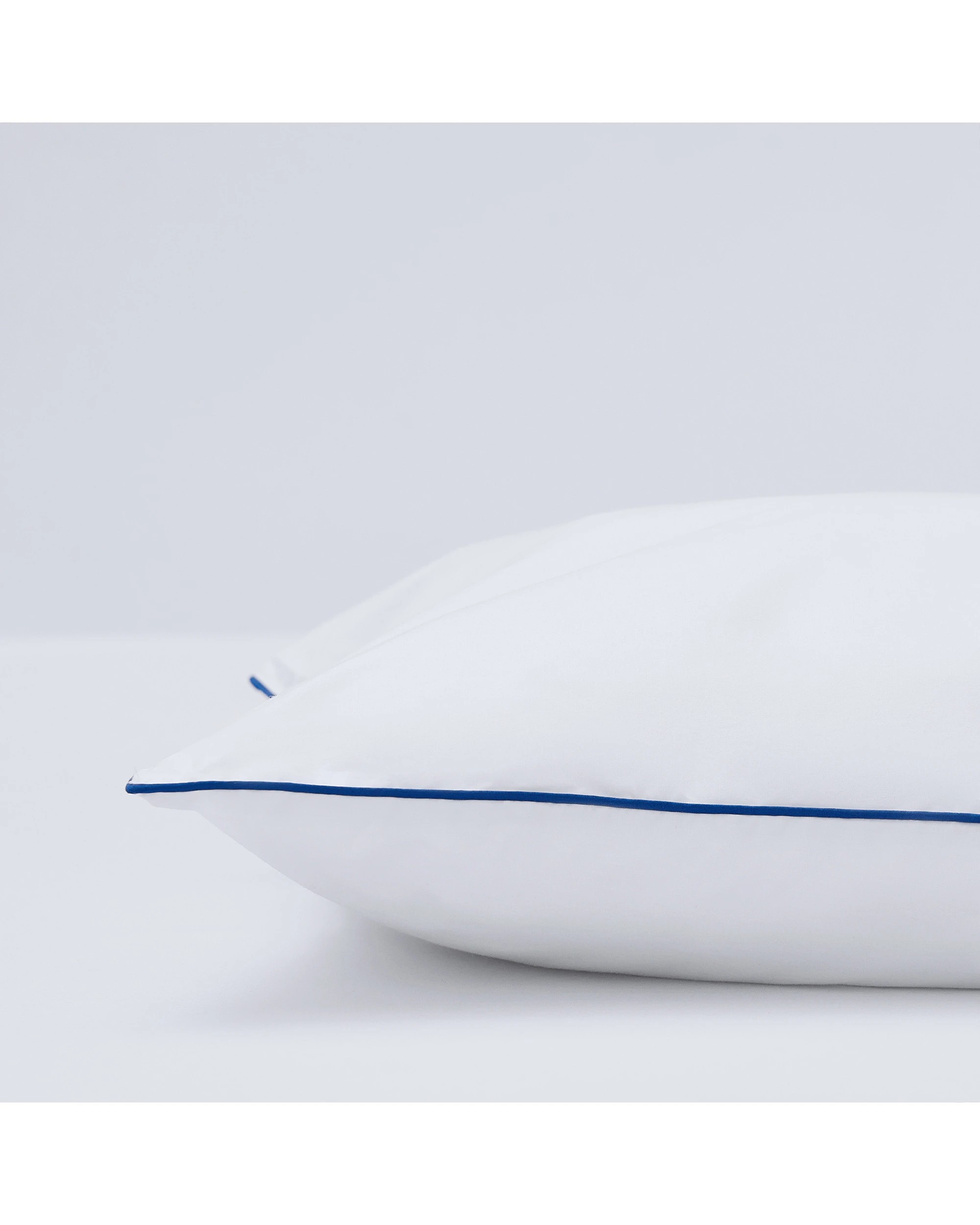 4 Dreamaker Sleep Form Low & Firm Profile Standard Pillow Twin Pack 48x73cm - White, 4 of 9