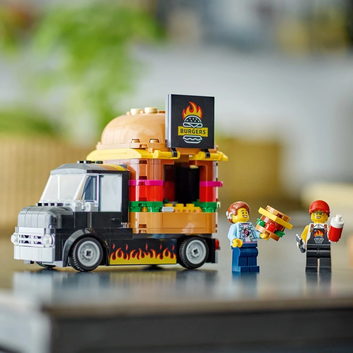9 LEGO City Great Vehicles Burger Truck 60404, 9 of 11