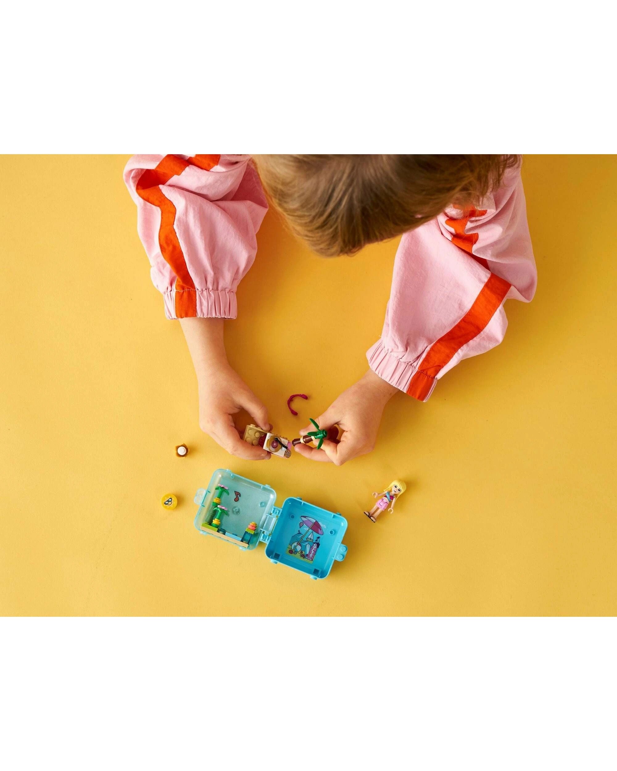 5 LEGO 41411 Stephanie's Summer Play Cube: Beach DJ Fun, 5 of 5