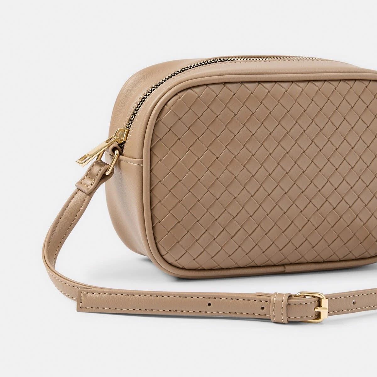 3 Woven Crossbody Bag HAZELNUT LATTE, 3 of 6