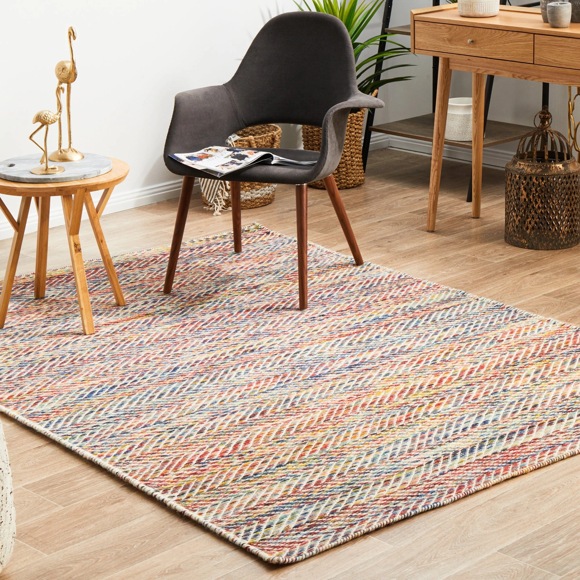 2 Common Ground Rugs Nordica 311 225x155cm - Medium Wool Rug - Red, 2 of 9