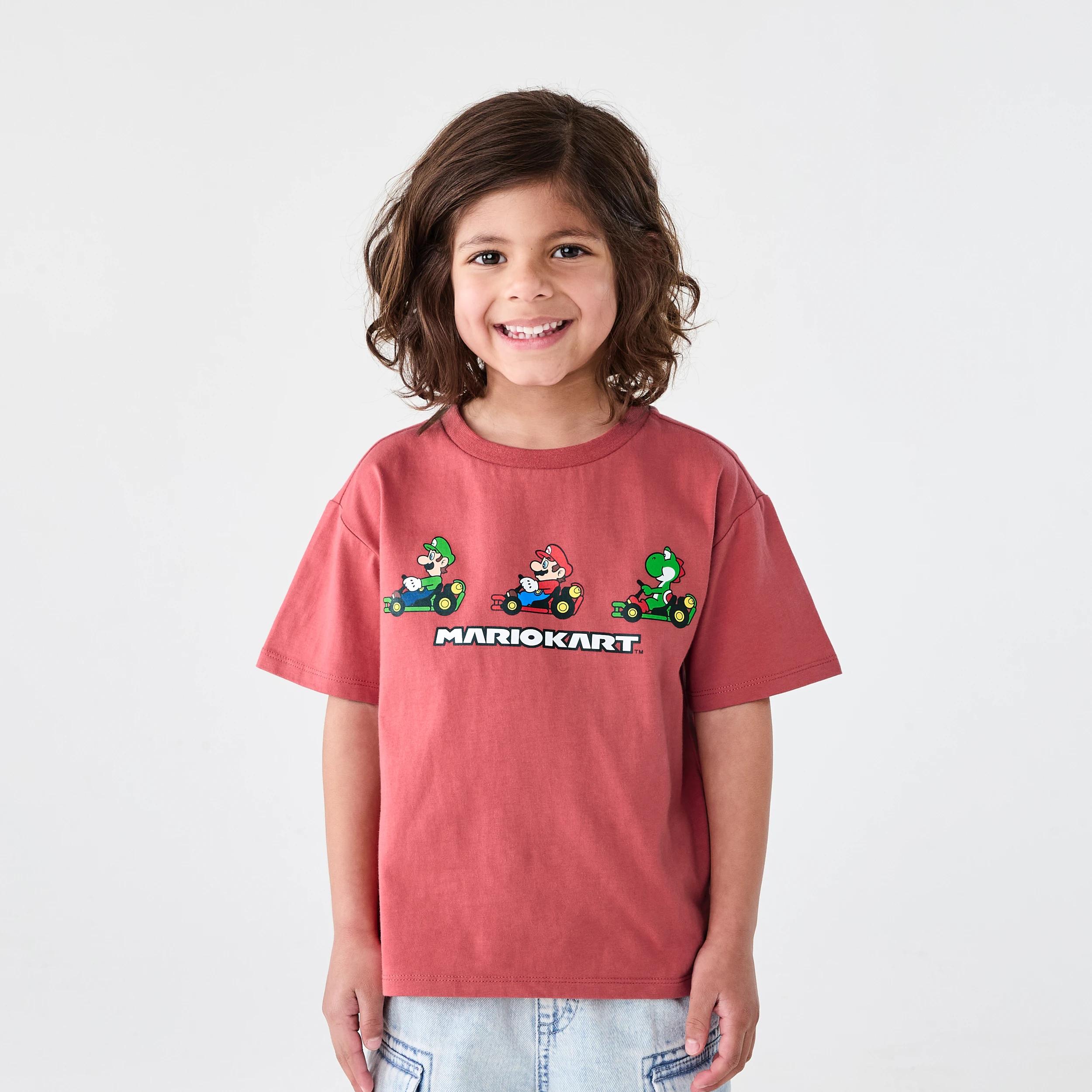 1 Super Mario License T-shirt Mario, 1 of 6