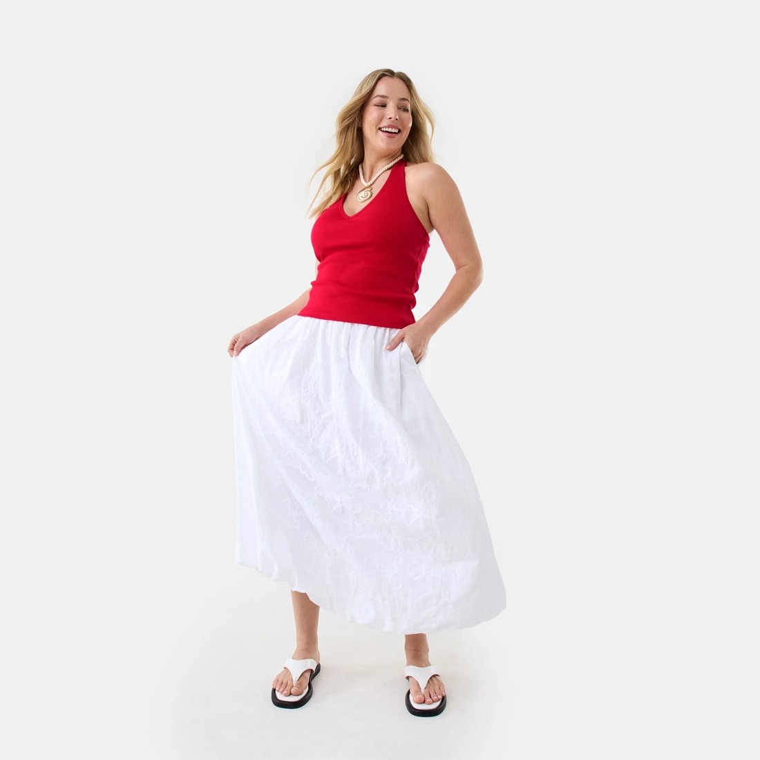 5 Shell Rope Necklace - White and Gold Tone, 5 of 9