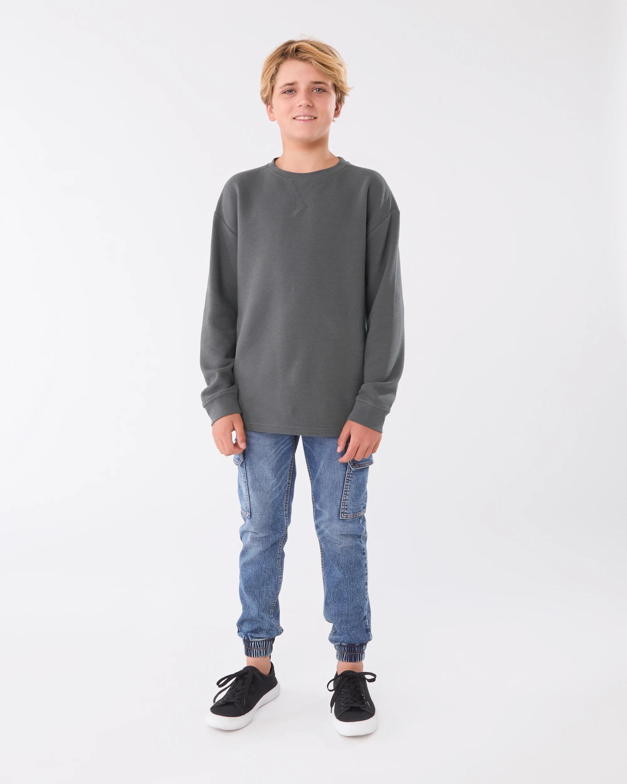 6 Long Sleeve Oversized Ottoman T-shirt Magnet, 6 of 7