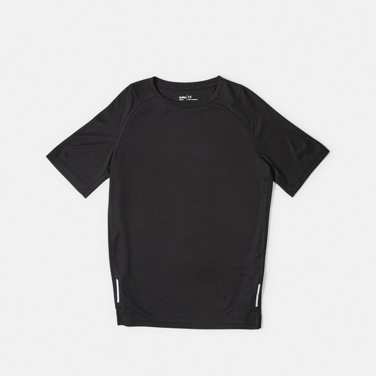 9 Active Kids Performance T-shirt Black, 9 of 10