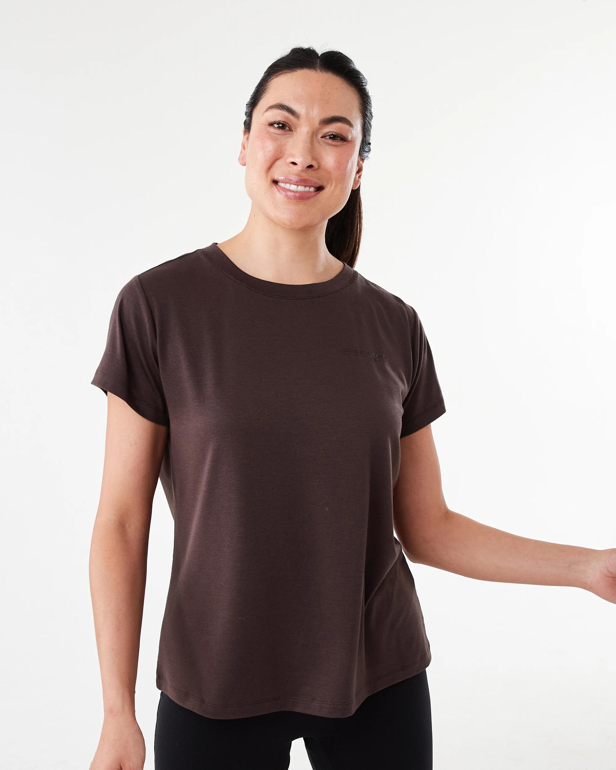 1 Everlast Womens Luxe Classic T-shirt Coffee, 1 of 6