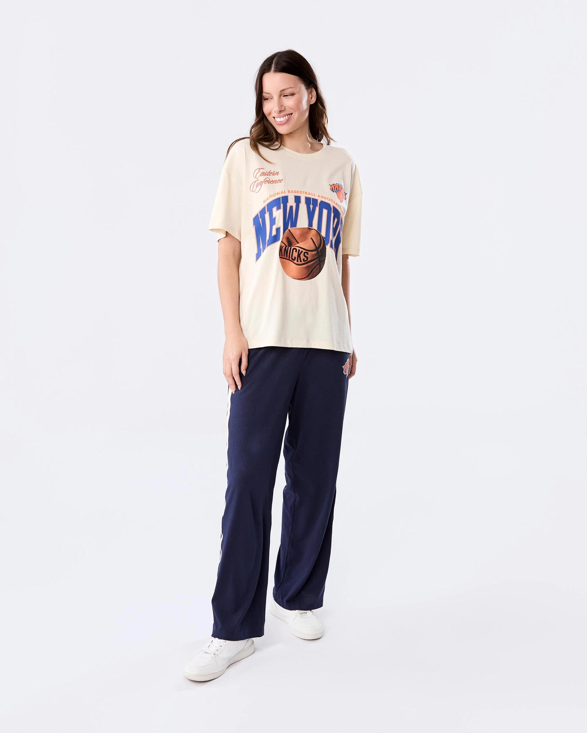 1 Official NBA Adult Lounge Set Knicks Blu, 1 of 7