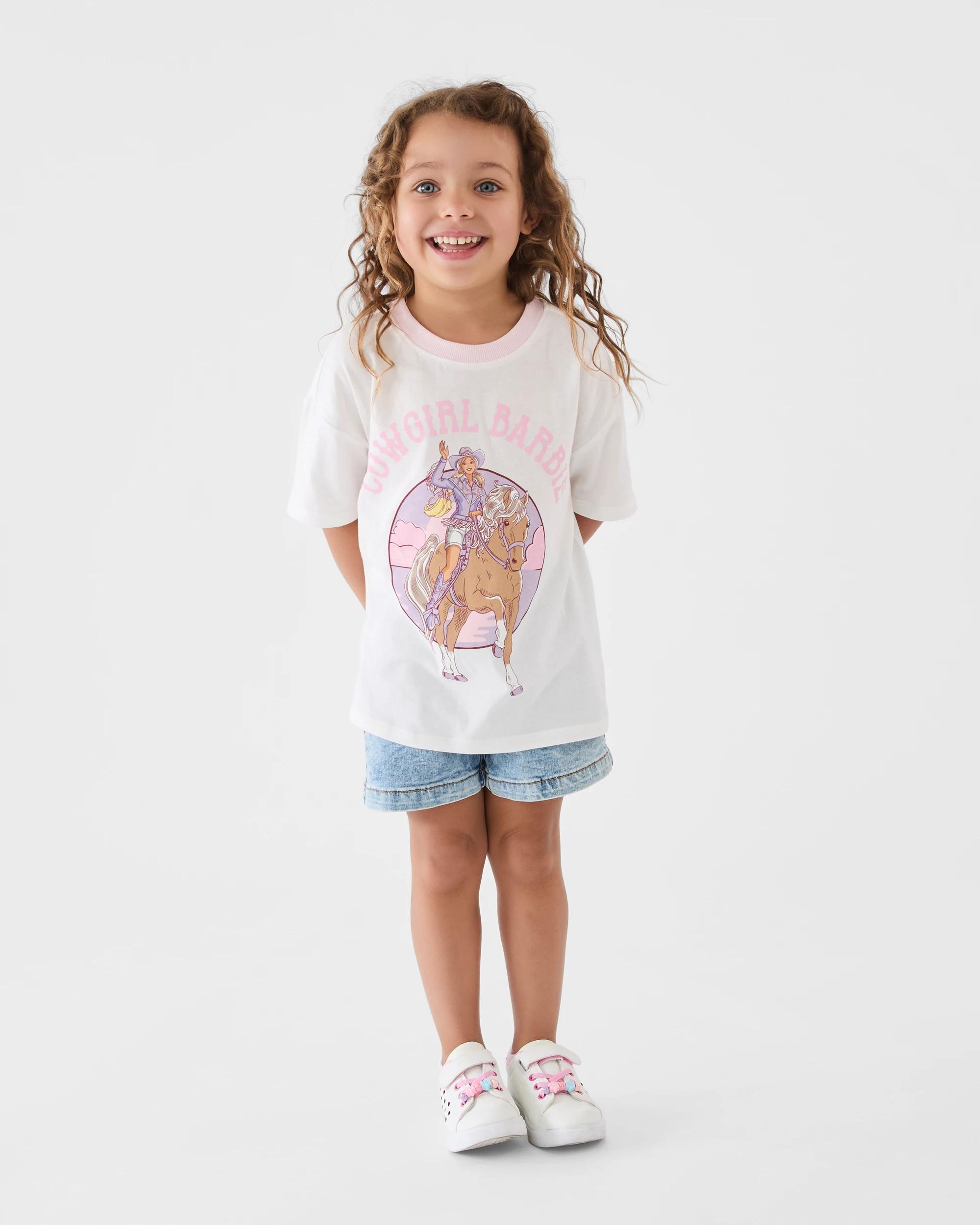 4 Barbie License T-shirt Barbie, 4 of 5